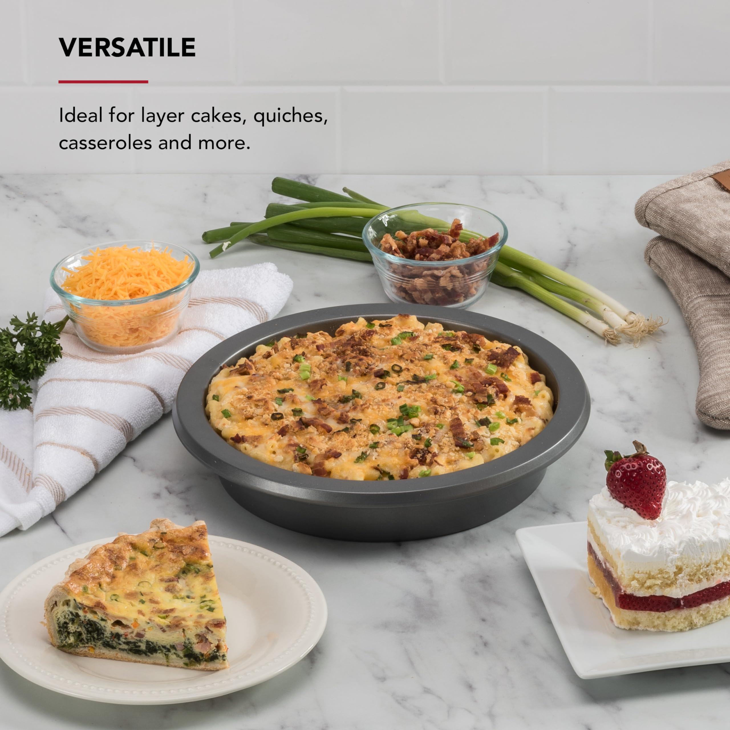 KitchenAid Runde Kuchenform aus aluminisiertem Stahl, 22,9 cm, konturiert, silberfarben