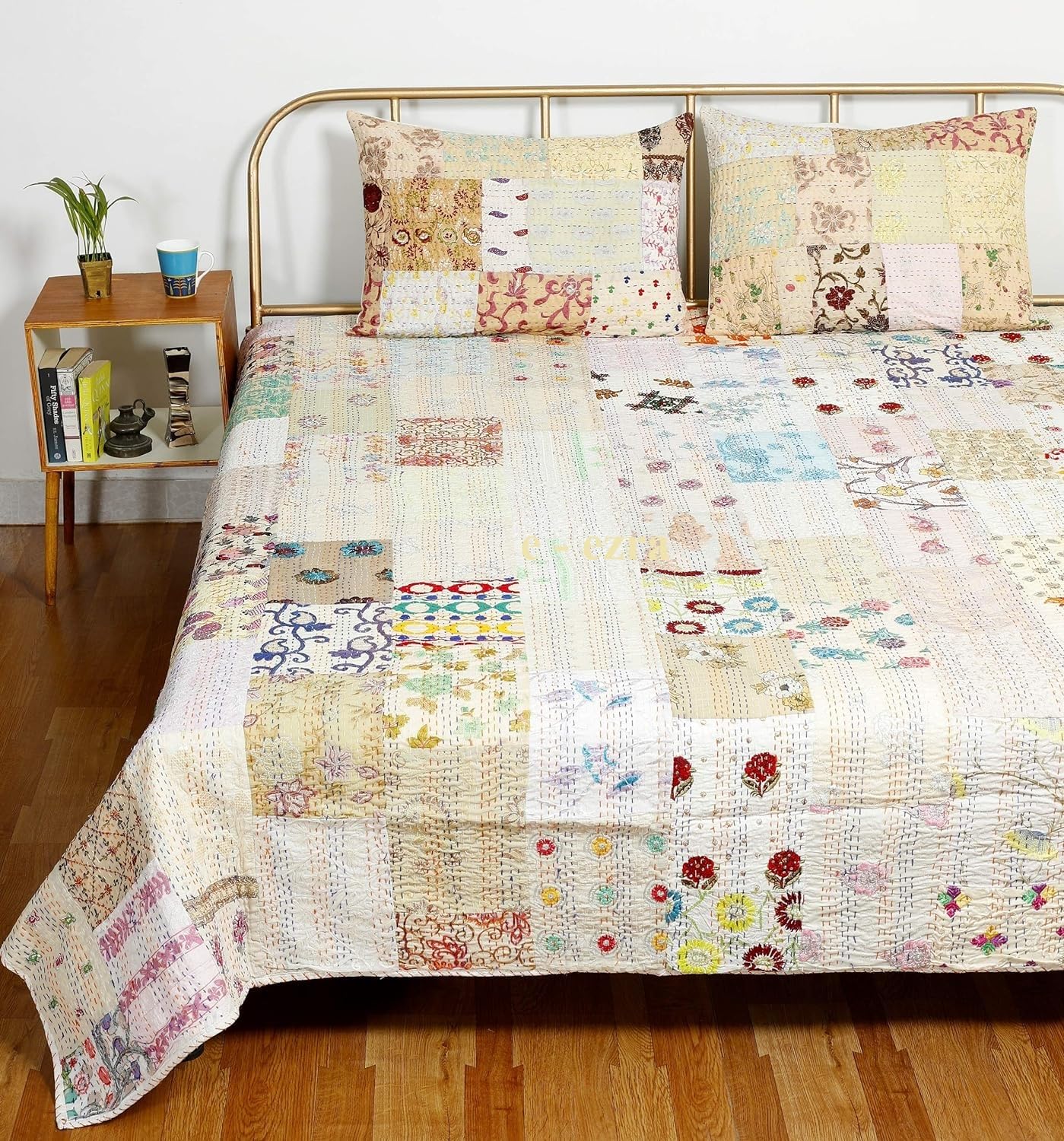E - Ezra Indian Handmade Patchwork Quilt Gudri Silk Kantha Bedspread Double Bed Size Bed Sheets Bed Cover Throw 108 X90 Inch (White)-image-3