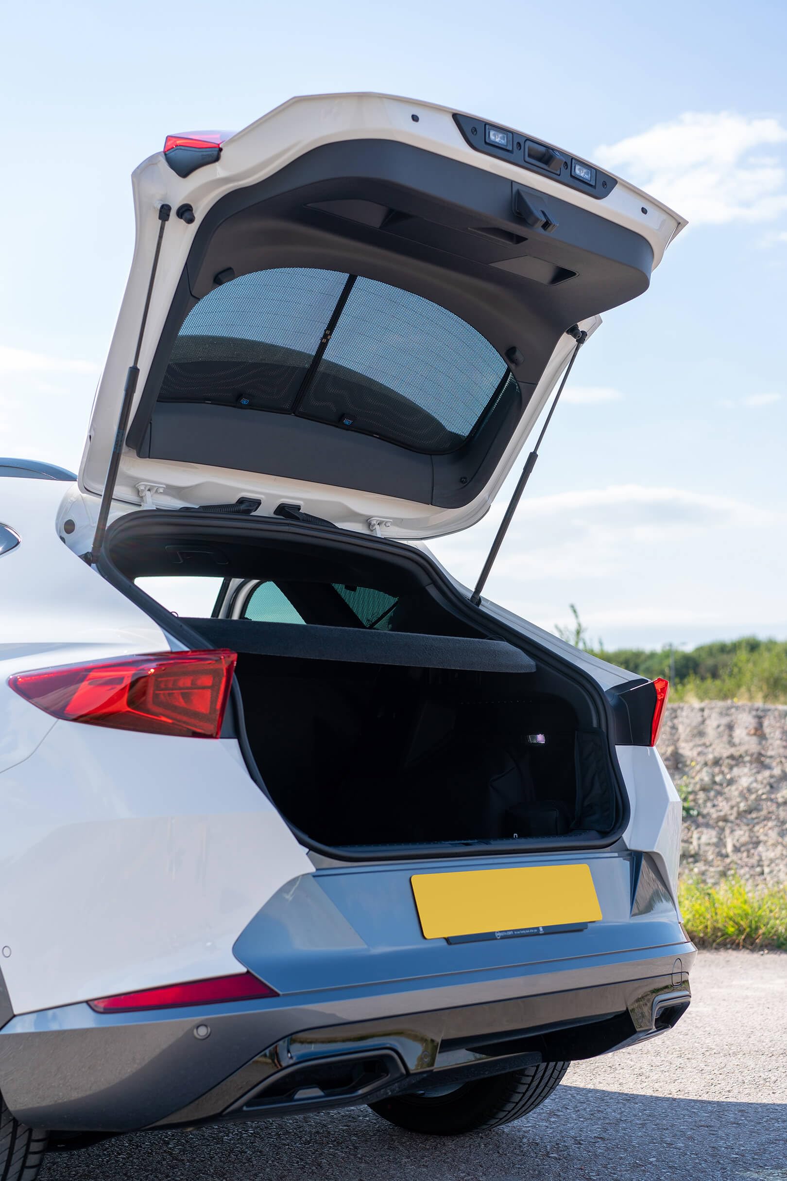 CAR SHADES zestaw kompatybilny z Cupra Formentor 2020- (6-częściowy), czarny