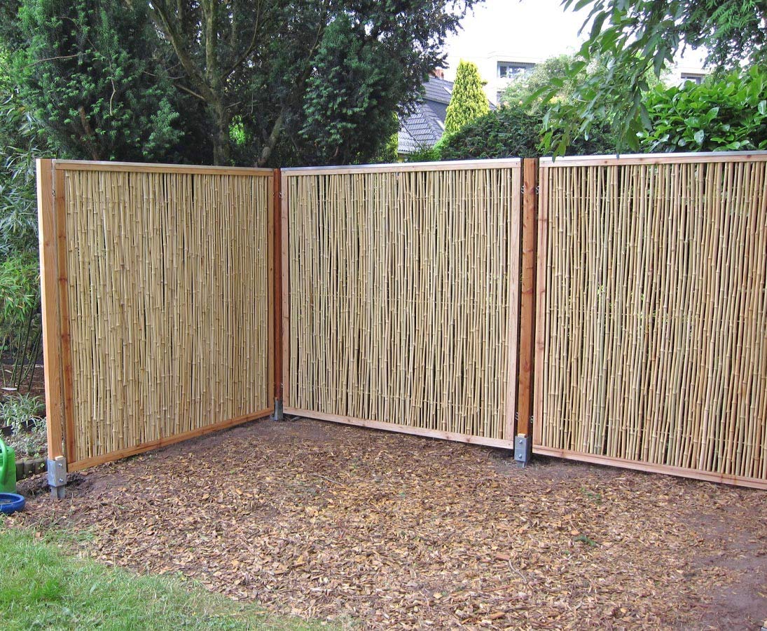 Bambuszaun mit 180x180cm im Holzrahmen hell, "KohSamui" Premium Produkt - Sichtschutzwand aus Bambusstäben 1,8m x 1,8m