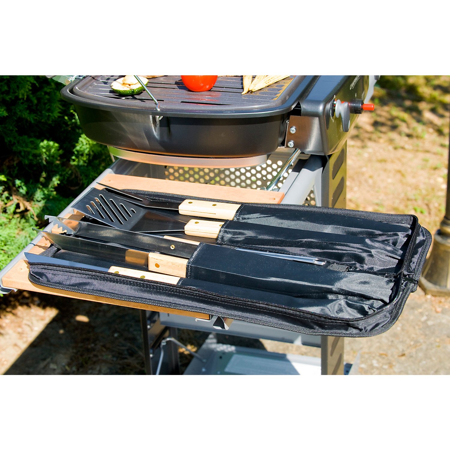 Campingaz 205829 Borsa Utensili In Tessuto, Nero, 55 x 14 x 6 cm & 2000032369 Spazzola Pulizia Triangolare, Nero, 8x7x7 cm