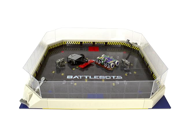 Hexbug BattleBots, cancha de Juego