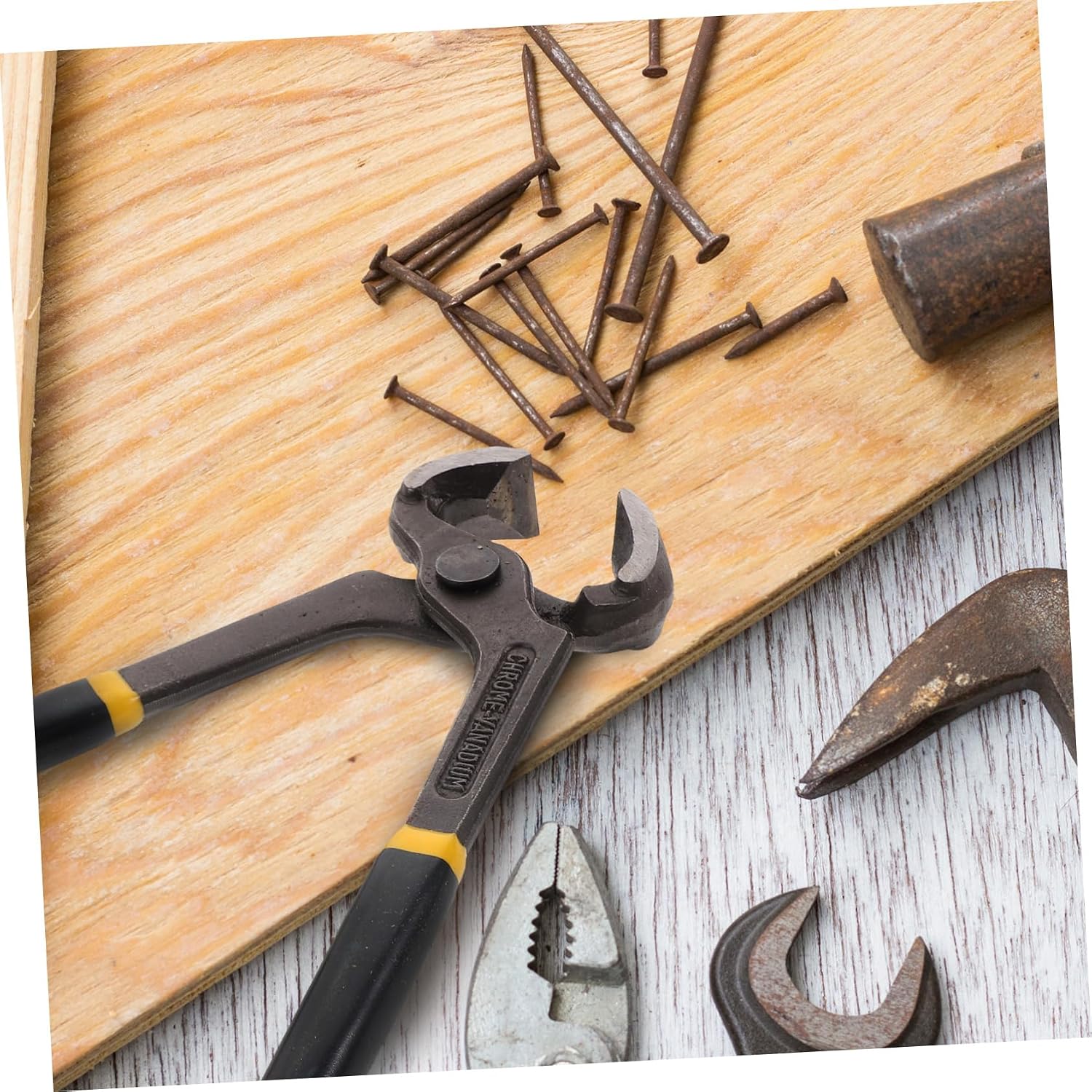 Lurrose 1pc Nail Puller Tool for Nail Removal Carpentry Diy Projects Comfortable Grip Multi-function Pliers for Pulling Breaking and Cutting Wire