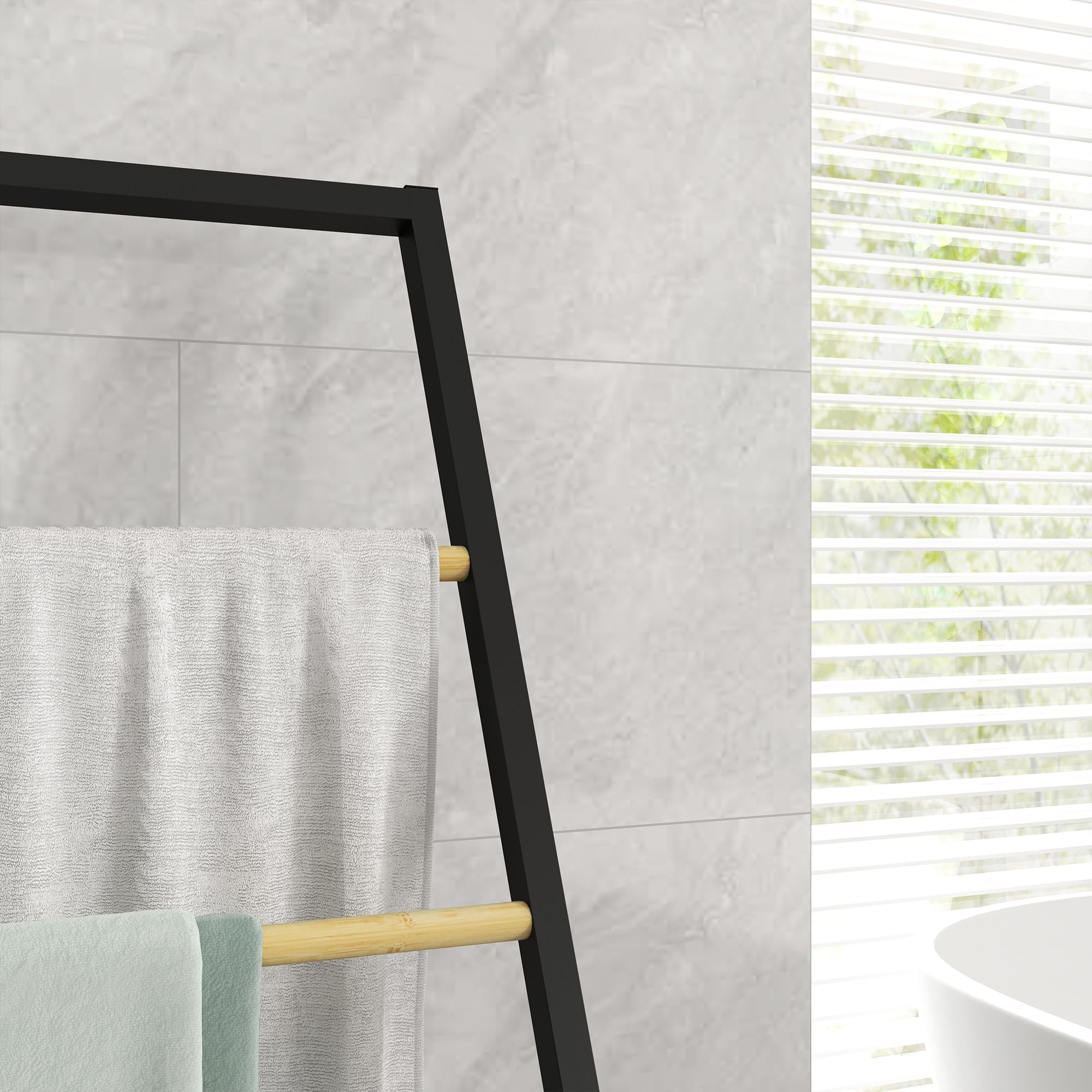 HOMCOM Toallero de Pie Toallero para Baño con 4 Barras de Bambú y Acero para Lavadero 40,5x28x98 cm Negro y Natural
