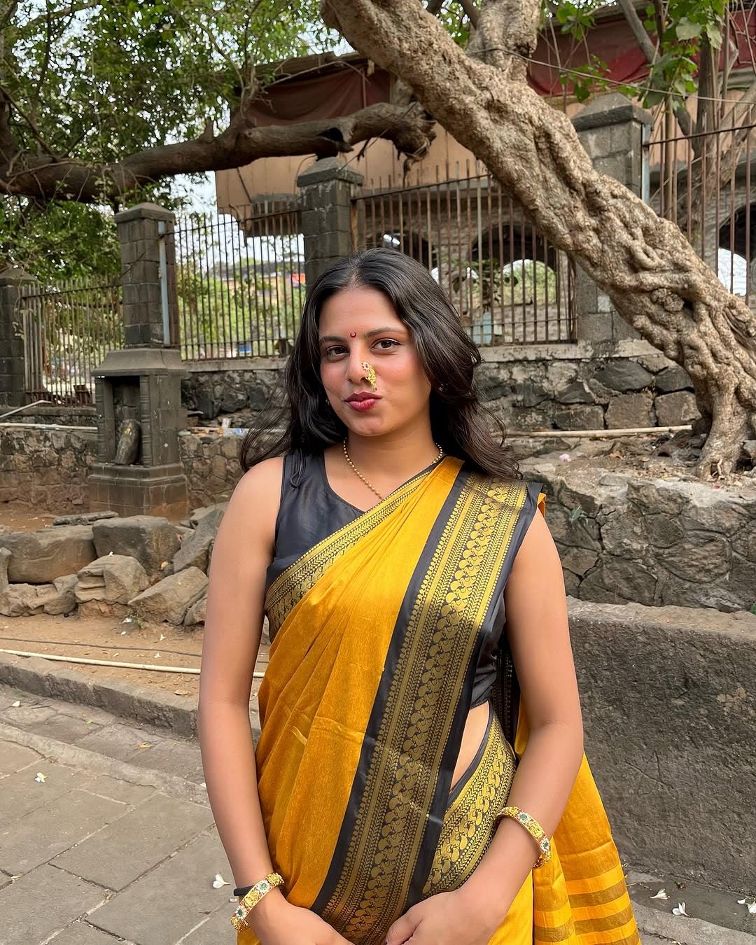 Women's Kanjivaram Soft Silk Saree For Wedding Banarasi Style Sari With Blouse Piece - Image 7