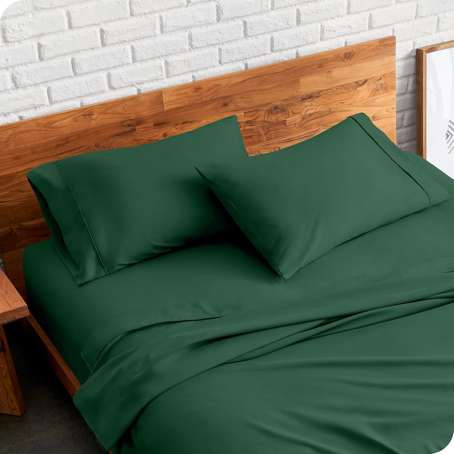 Forest Green Hypoallergenic Microfiber Standard Pillowcase Set