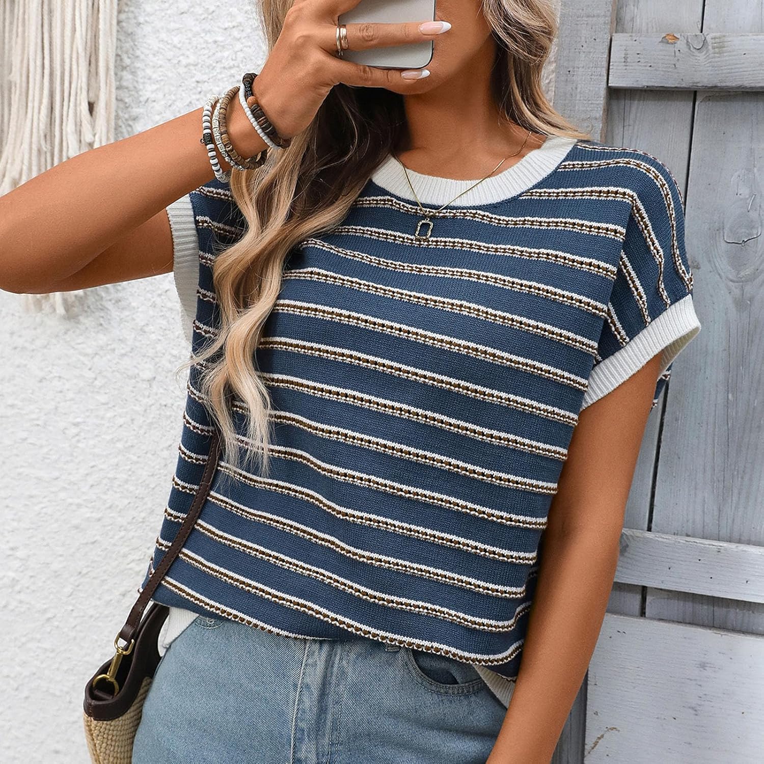 Short Sleeve Sweater for Women V Neck Striped Trendy Summer Tops Beach Vacation Clothes Business Casual Outfits