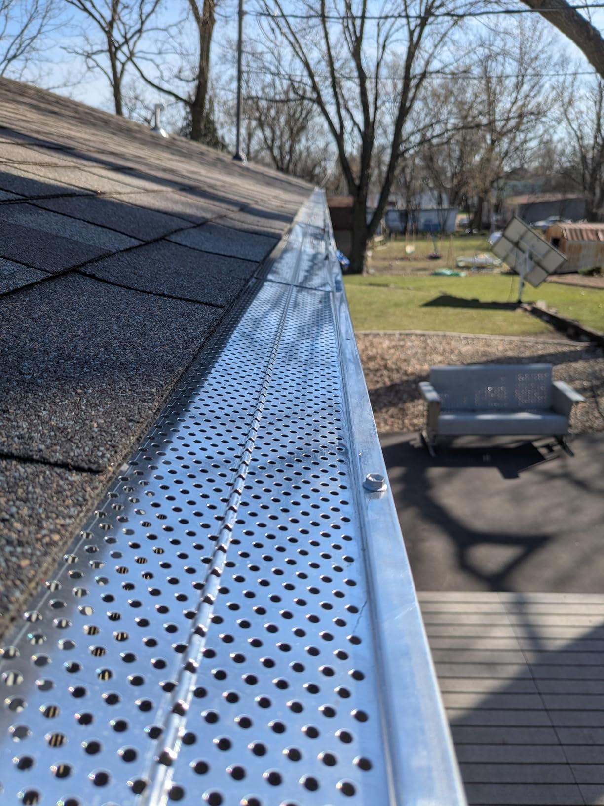 VEVOR Gutter Guard mesh