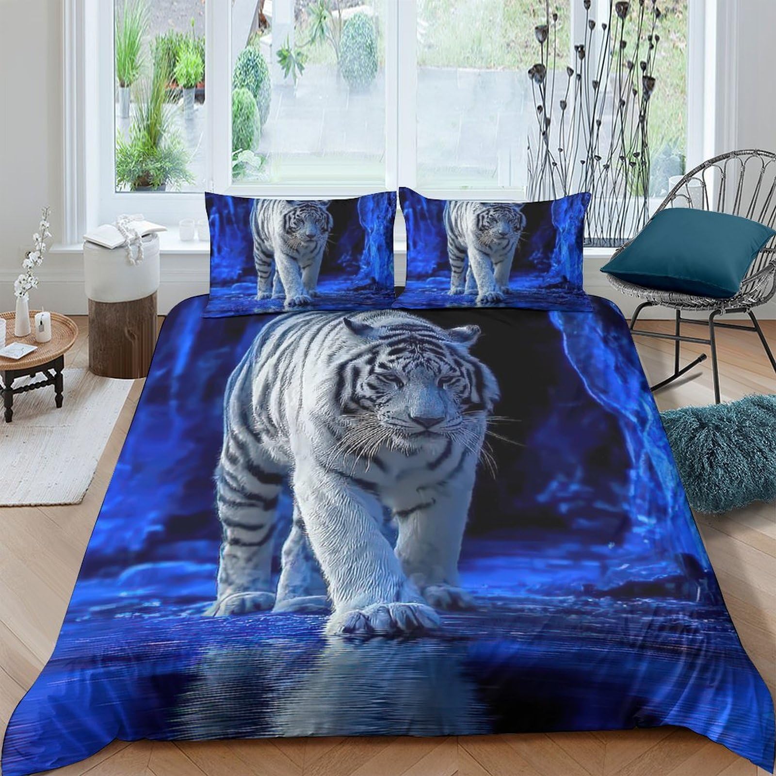 GPLZQXKJNH 3D Printed White Tiger Duvet Cover Microfiber Soft Breathable Blue Forest Quilt Cover Set with 2 Pillowcases for Bedroom Decor, Single（135x200cm）