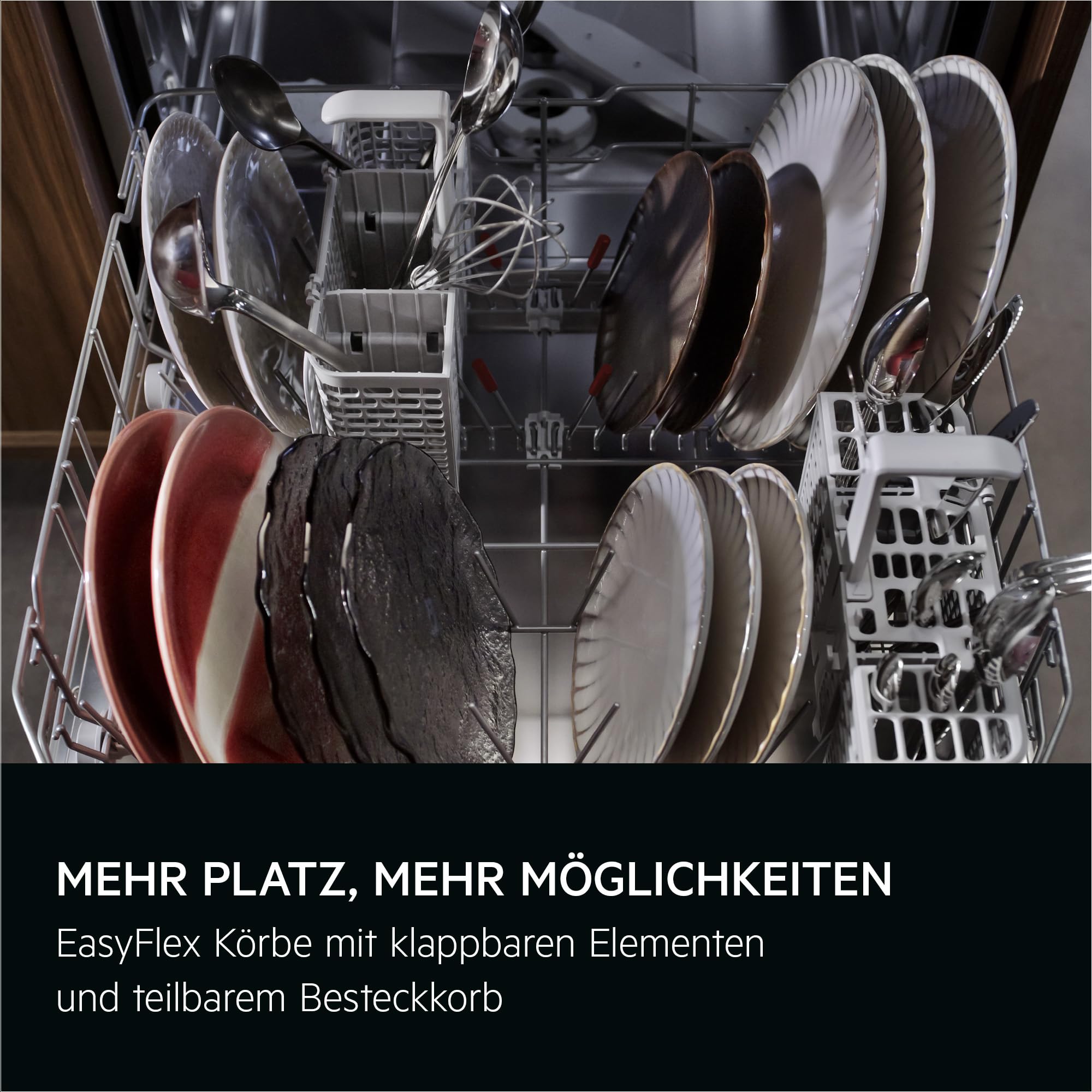 Teilintegrierter AEG 7000 Geschirrspüler 60cm, smarte WiFi Spülmaschine, flexible Körbe & effiziente Reinigung, 44dB, personalisierte Zeitsteuerung, nur 8,4L Wasserverbrauch, Gummi-Spikes, GT7200B1SO