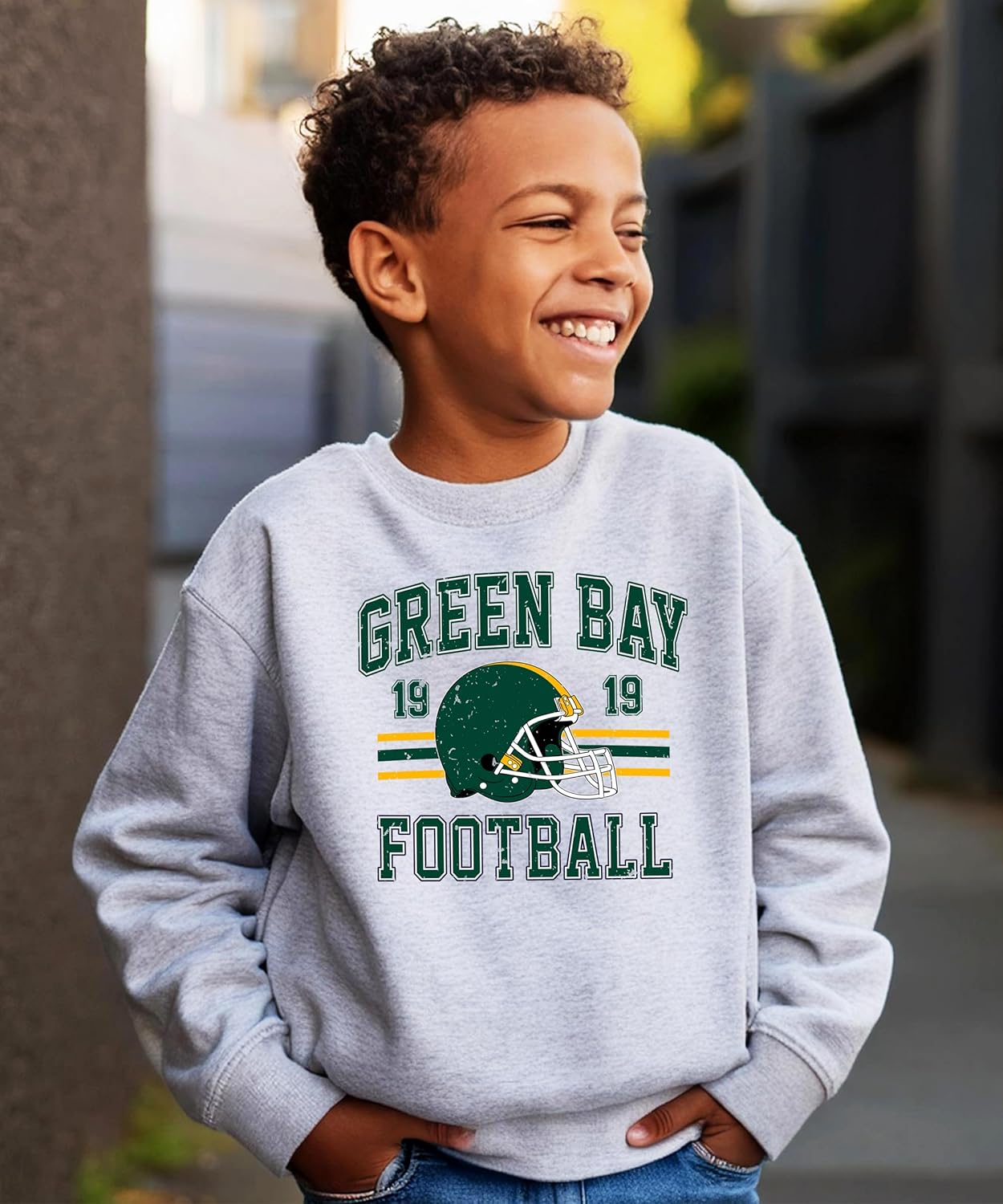 Olive Loves Apple Vintage Green Bay 1919 Football Sweatshirt for Men Women and Kids Distressed Game Day Pullover - Image 4