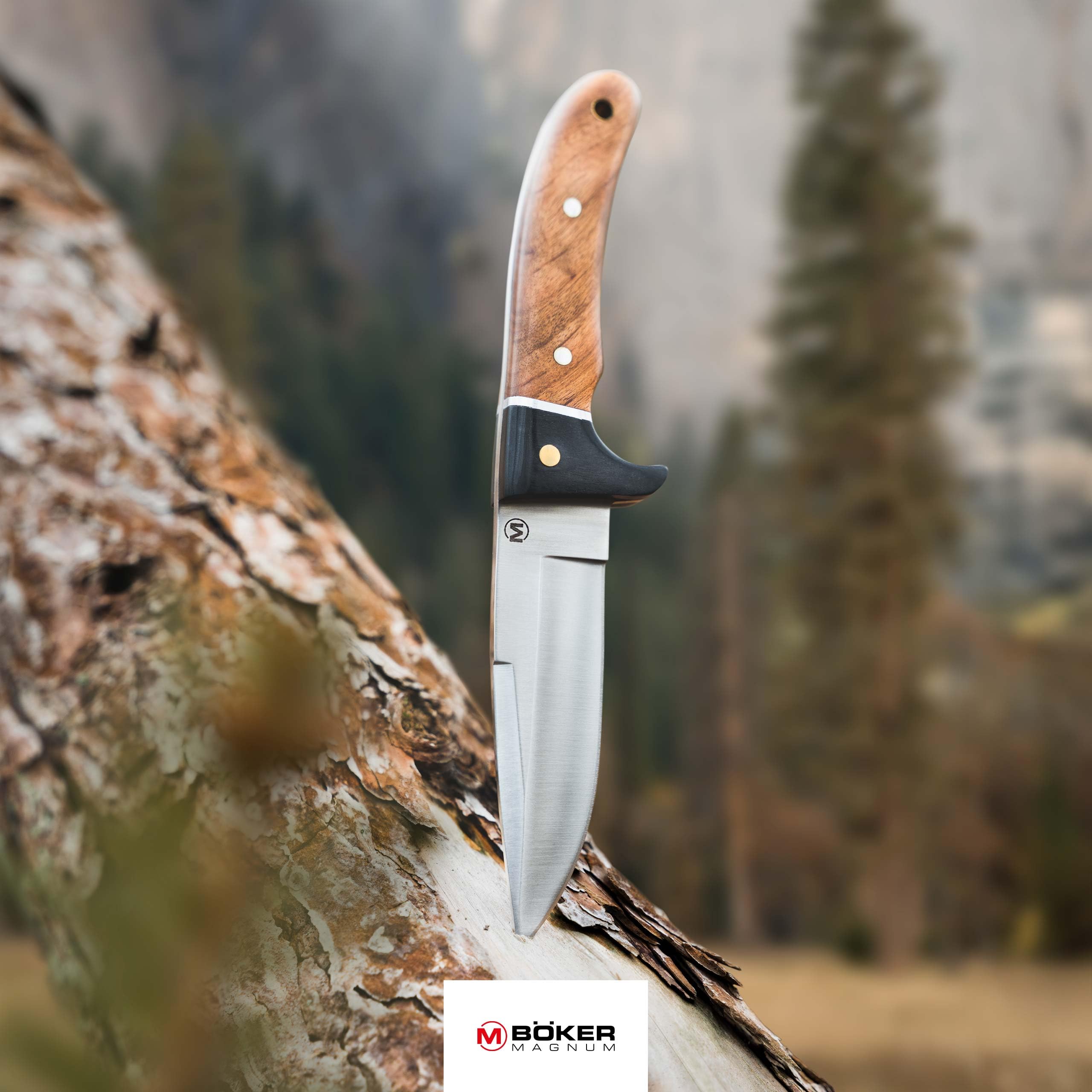 BÖKER MAGNUM® Elk Hunter scharfes Fahrtenmesser - feststehendes Messer mit Parierelement - robustes Jagdmesser mit Leder-Scheide