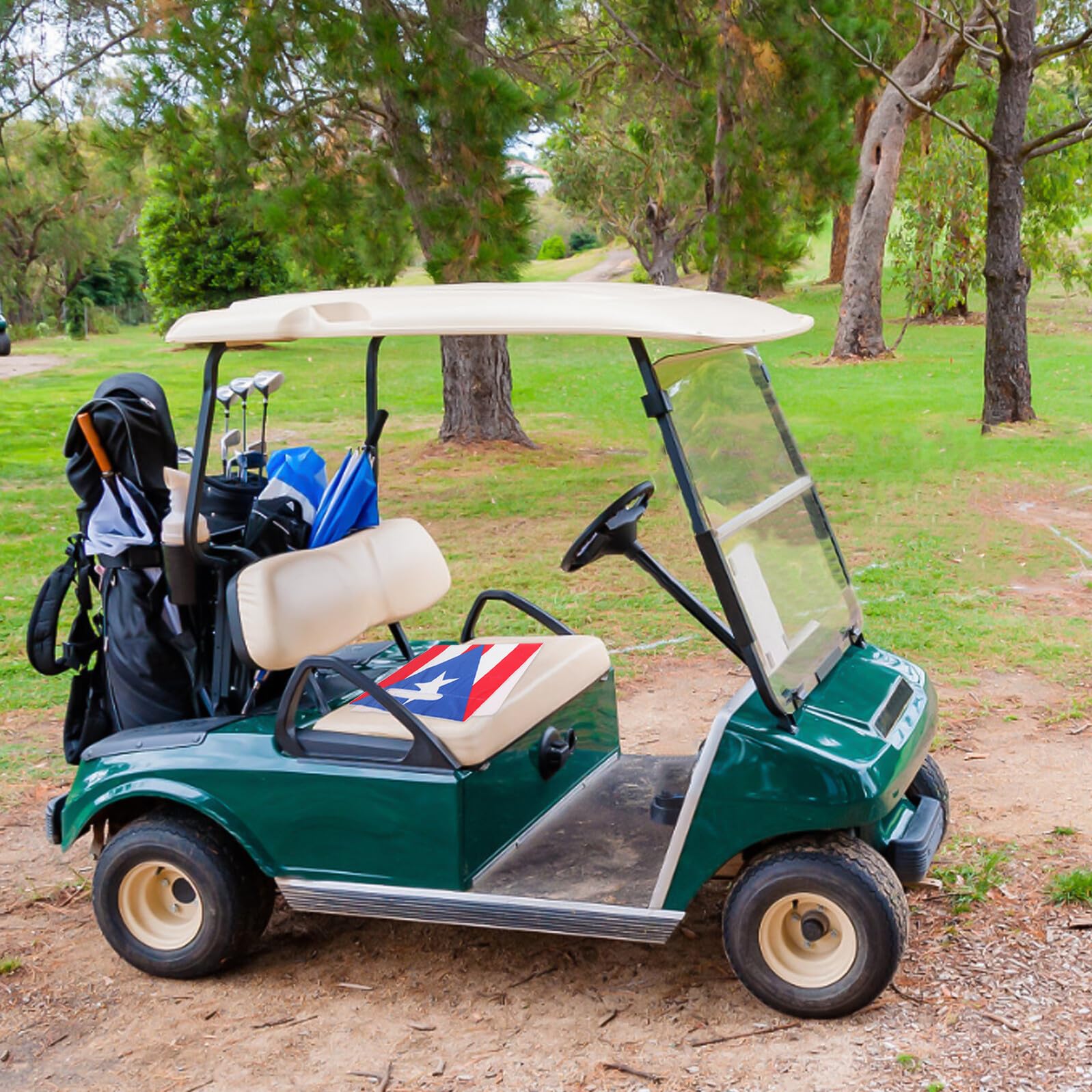LIFKOME Golf Cart Sitzauflage mit Weichem Polster und Nationalflaggen design Passend für Golf Sightseeing carts Strapazierfähiger Bequemer Sitzbezug für Stilvollen Komfort