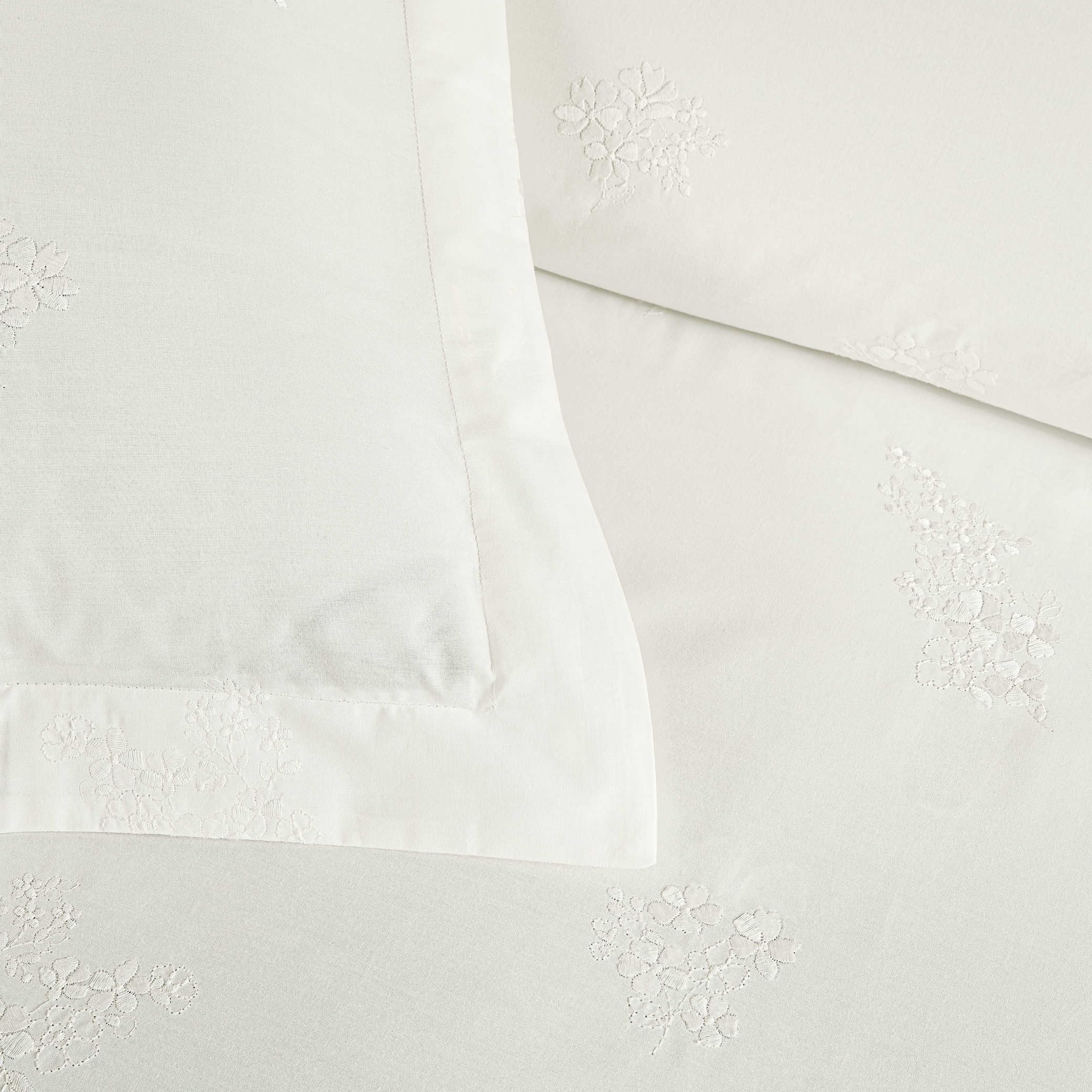 Linens White Collection Asper UC Pamuk Brode Çift Kişilik Nevresim Takımı Beyaz