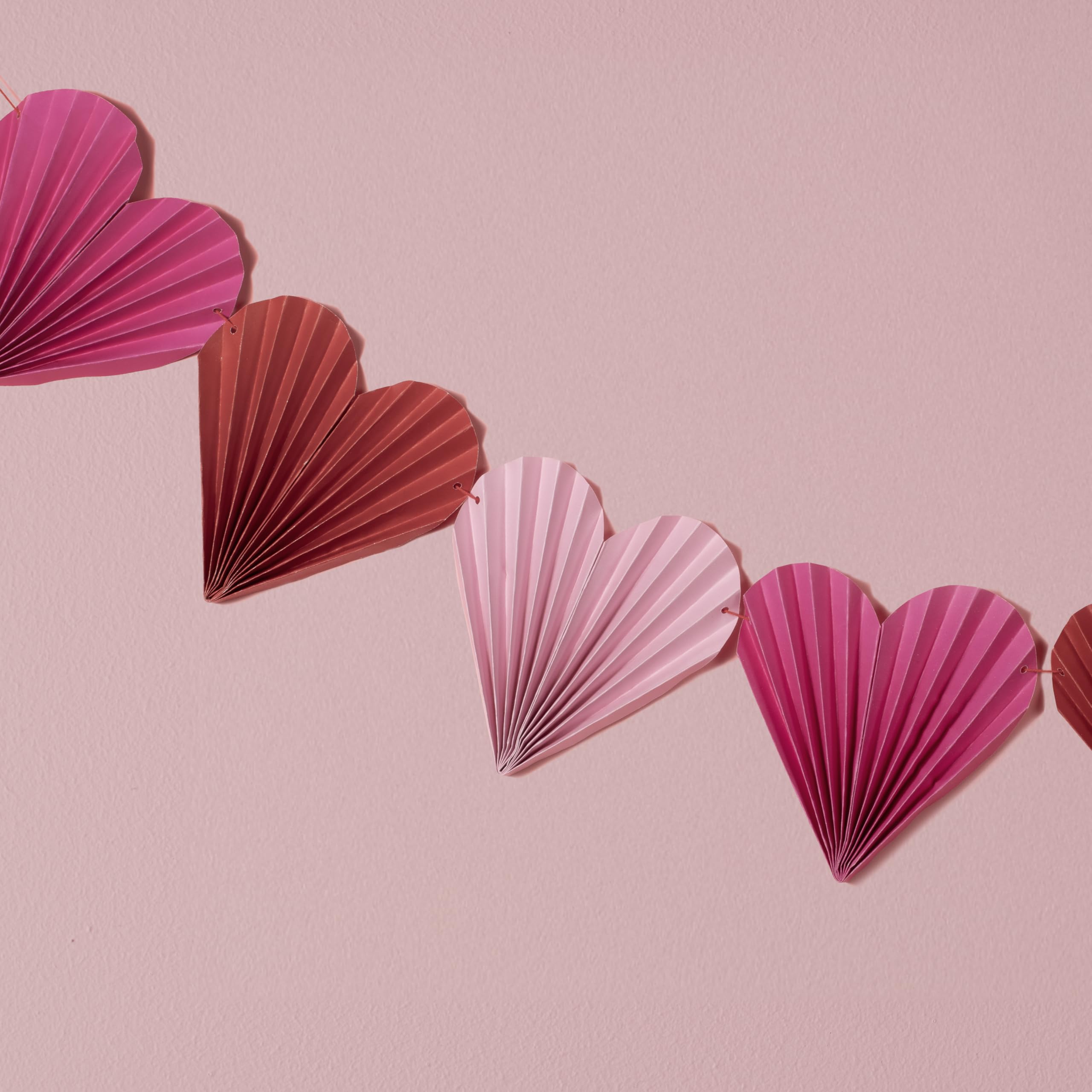 Paper Fan Heart Garland for Valentine’s Day, Red & Pink Heart Hanging Decoration