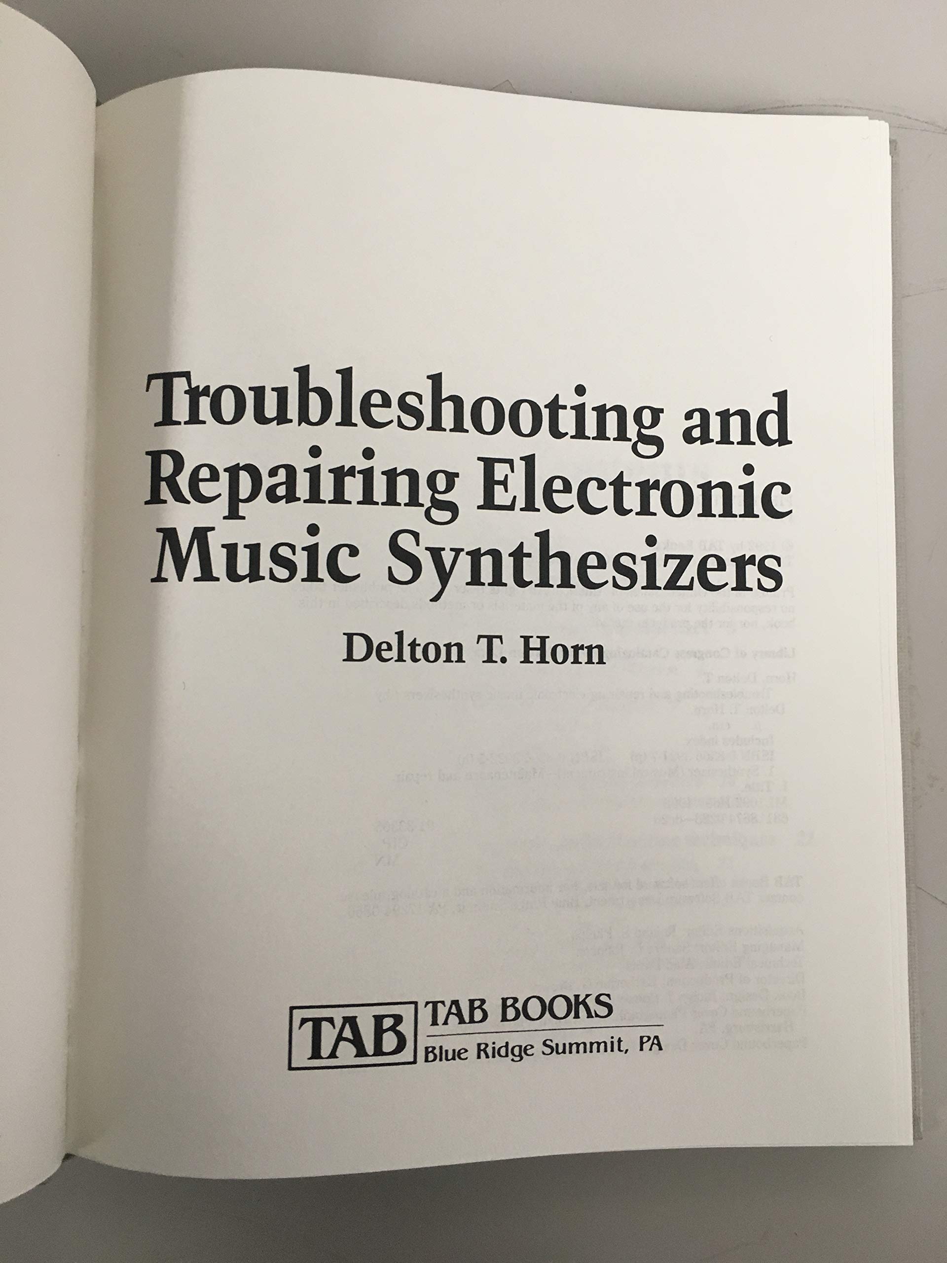 Troubleshooting and Repairing Electronic Music Synthesizers