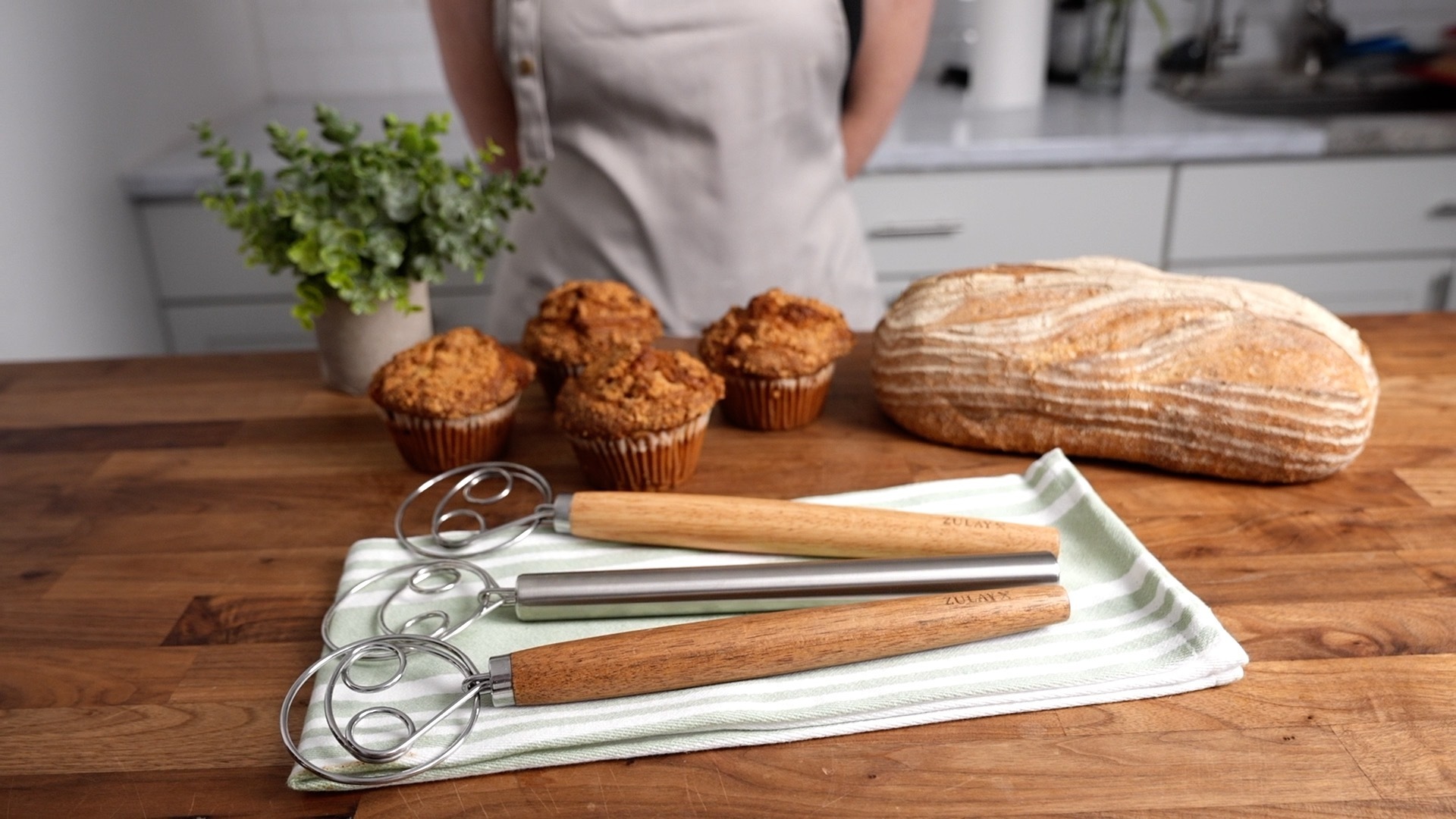 Amazon.com: Zulay Kitchen 13-Inch Danish Dough Whisk - Stainless