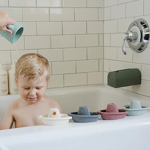 Miniatura 4 de mushie Taza de enjuague de baño para bebé  100% silicona de grado alimenticio  Taza de enjuague para champú y lavado corporal para niños (Sage)