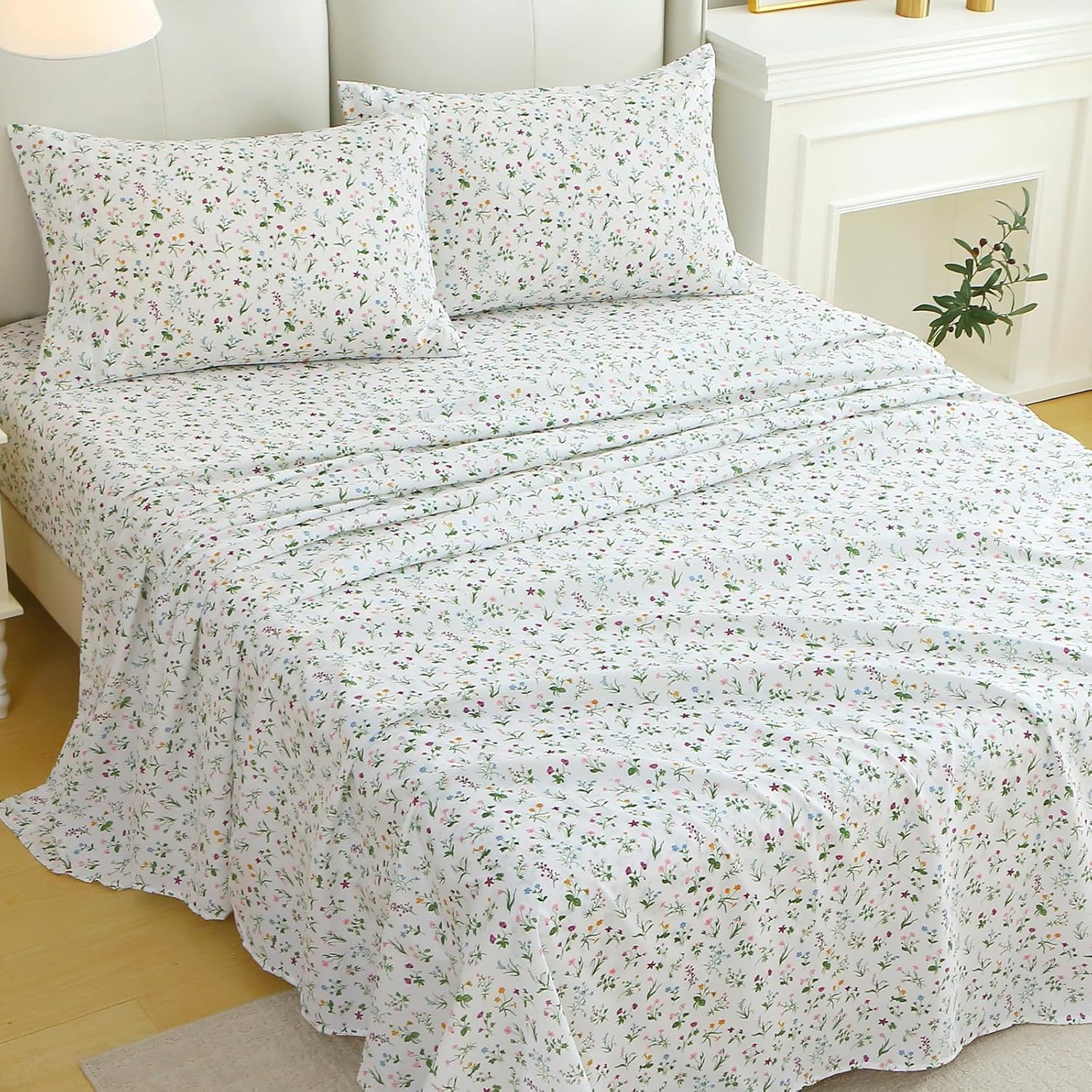 MUXHOMO Queen Size 4 Piece Sheet Set, Soft Breathable Bed Sheet Set for Bedroom with Deep Pocket Up to 16", Wrinkle-Free & Cooling Bedding for Oeko-TEX Certified - Wildflower Green