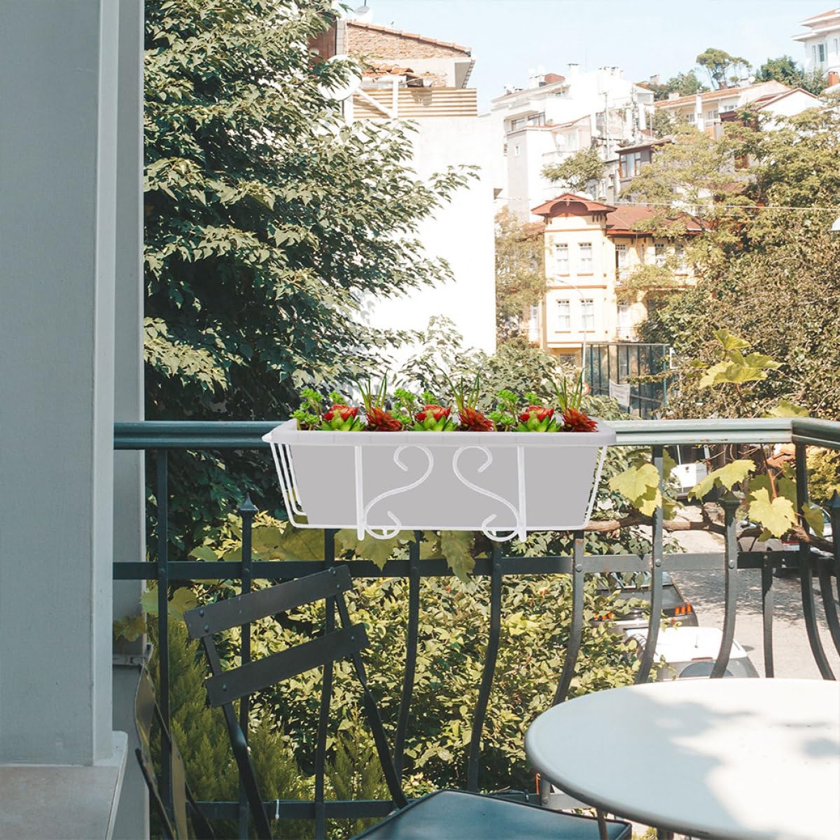BESPORTBLE Portavasi da Esterno 2 Pezzi in Ferro Bianco da Appendere Facile da Installare Supporto per Vasi da Balcone e Giardino per Piante in Vaso