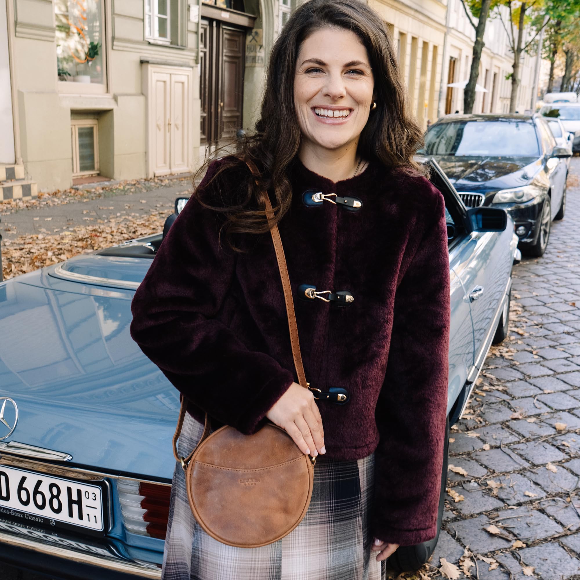 Berliner Bags Moon Bolso Bandolera Redondo Mujer Piel Auténtica Pequeño
