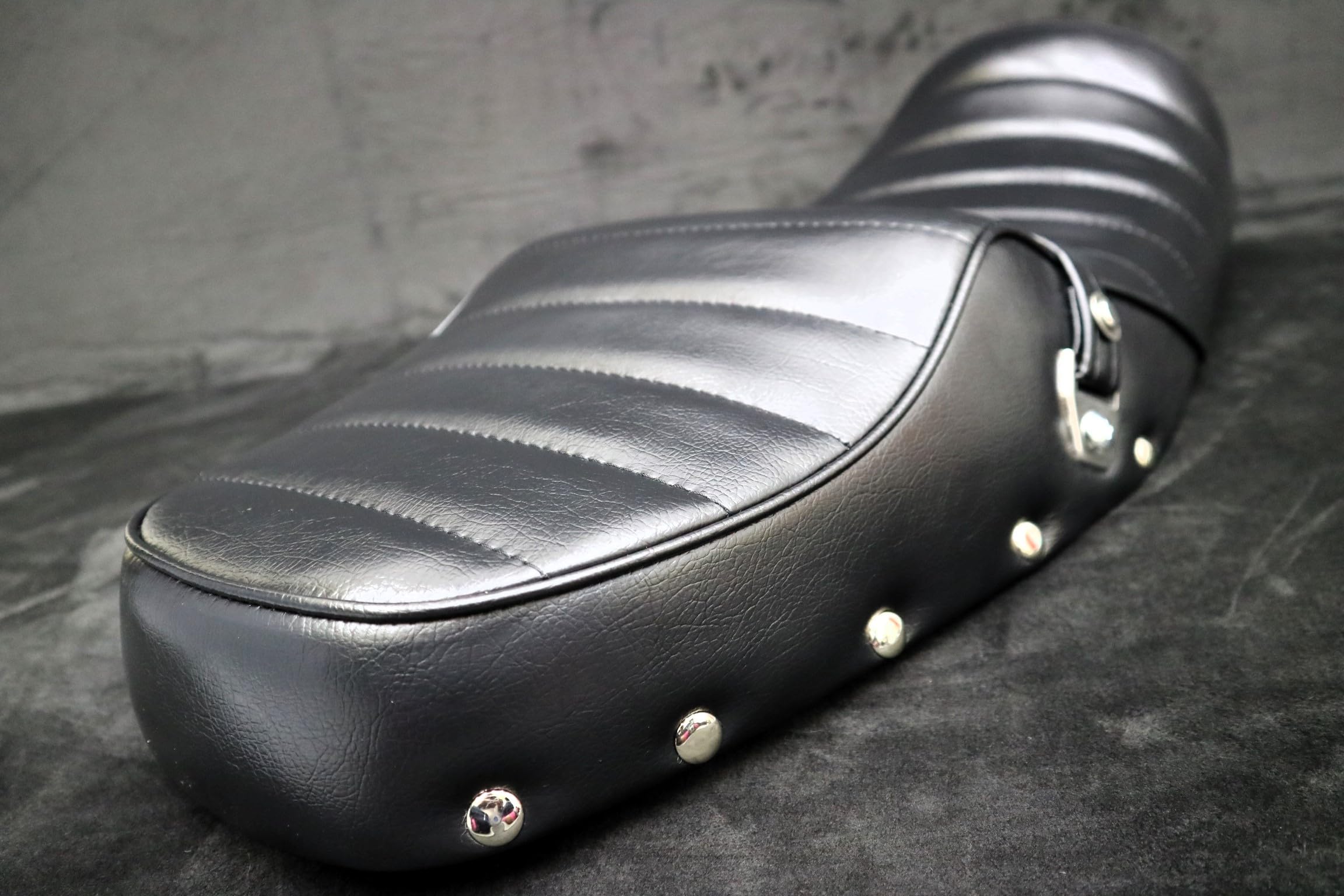 Amazon | NC36 CB400four タックロールシート/カスタムシート あんこ