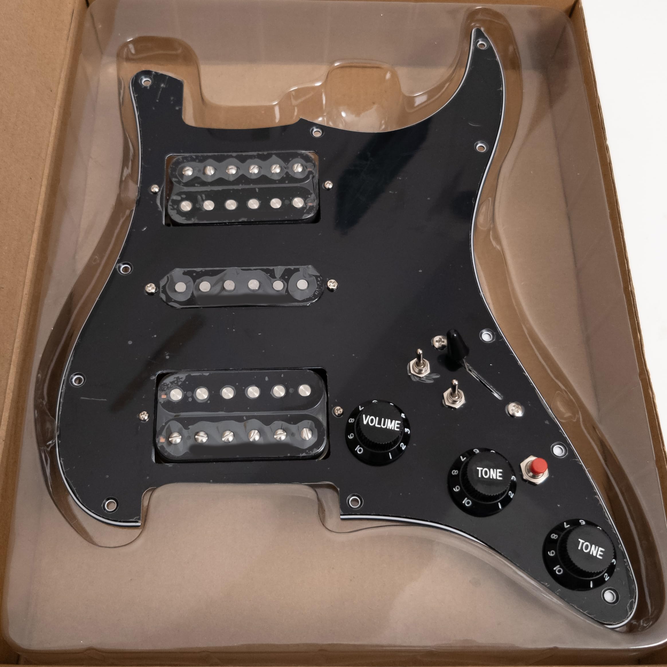 Wstępnie okablowany zestaw Pickguard HSH do gitary Fender ST, kompatybilny ze stylem Stratocaster - załadowany pickguard z przetwornikami Alnico 5, 5-drożnym przełącznikiem i wiązką przewodów (czarny)