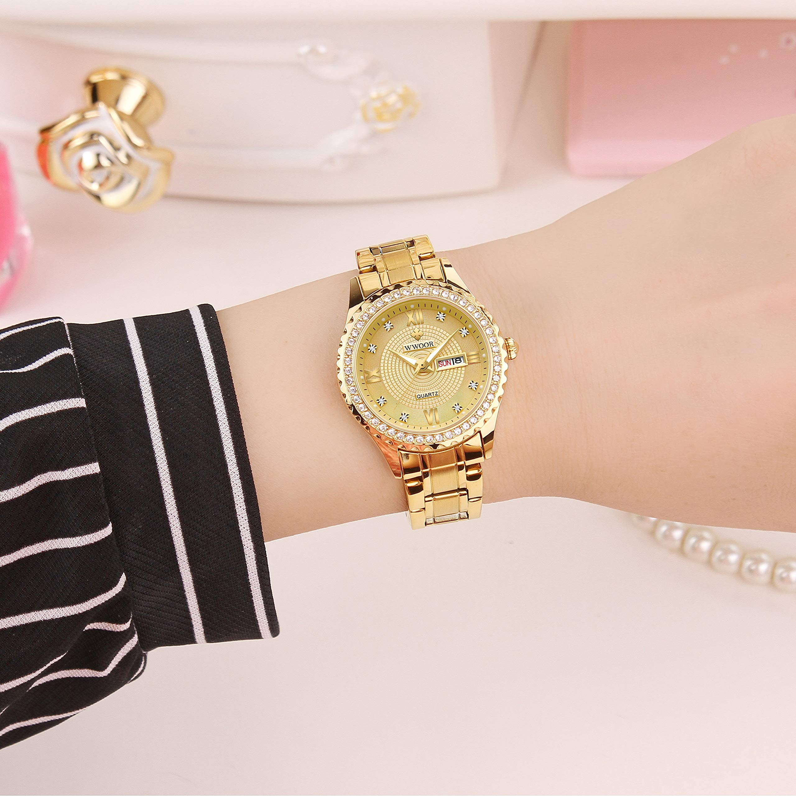WWOOR Orologio da polso da uomo e donna, alla moda, di lusso, originale, analogico, al quarzo, impermeabile, con data, in acciaio inox, casual, regalo (oro, nero, argento)