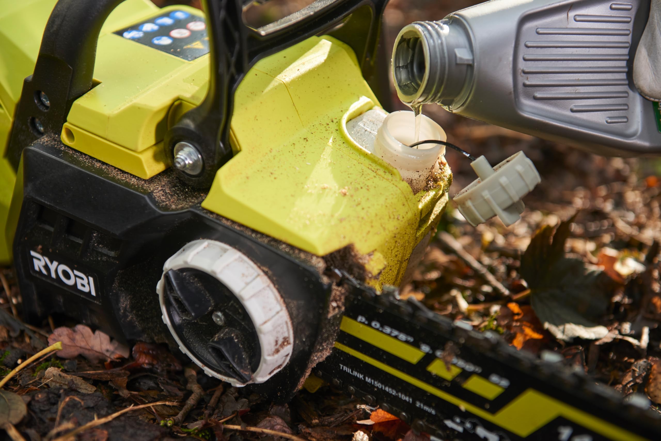 RYOBI Tronçonneuse Brushless 36V MAX POWER RY36CSX35A-0 – Abattage, Débitage de Bûches, Élagage et Coupe de Bois de Chauffage, Guide 35 cm, Chaîne Haute Vitesse, Sans Batterie ni Chargeur