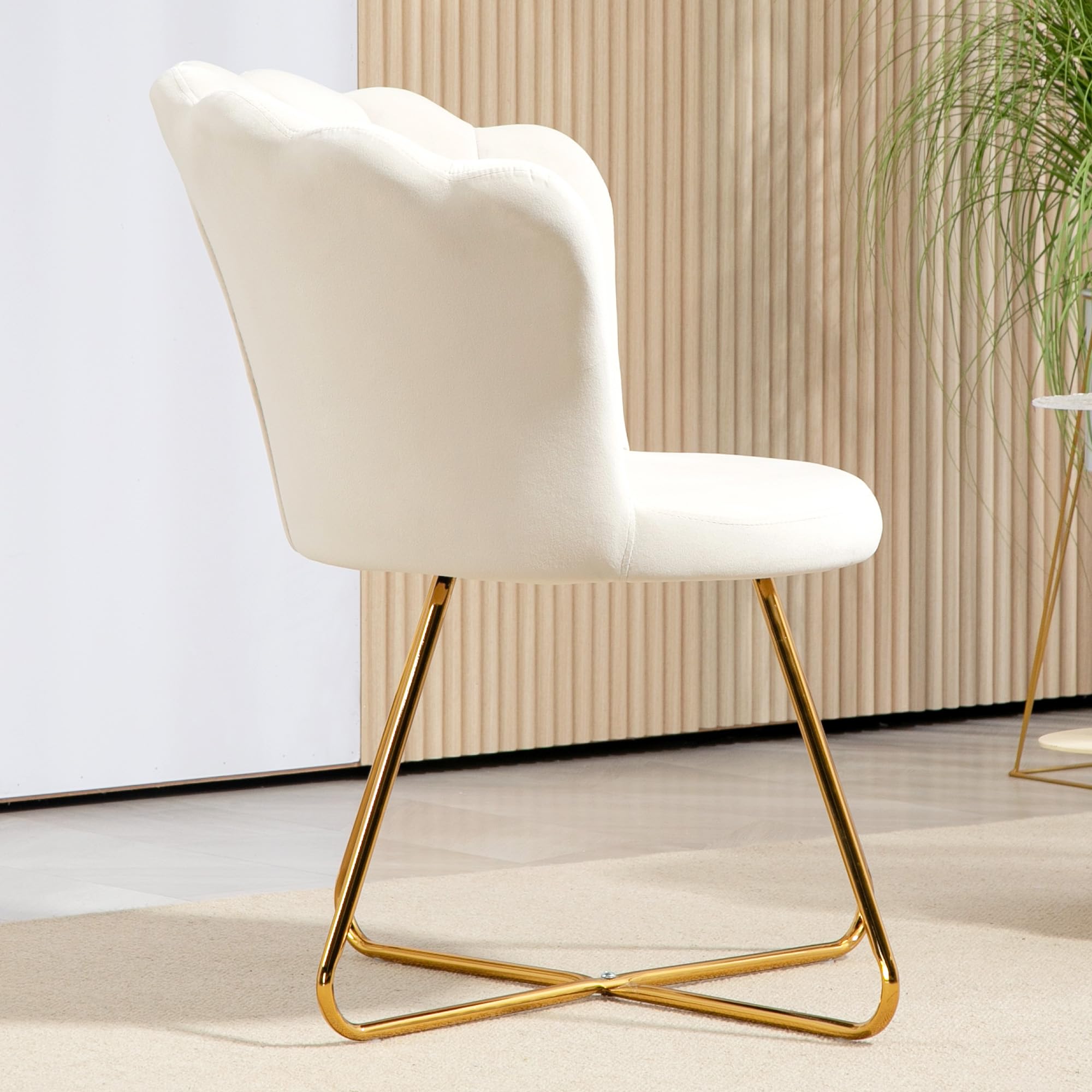 HOMCOM Chaise de Coquillage, Coiffeuse, Chaise en Velours, Chaise de Salon avec Pieds en Acier, pour Salon, Chambre à Coucher, 69 x 64 x 80 cm, crème