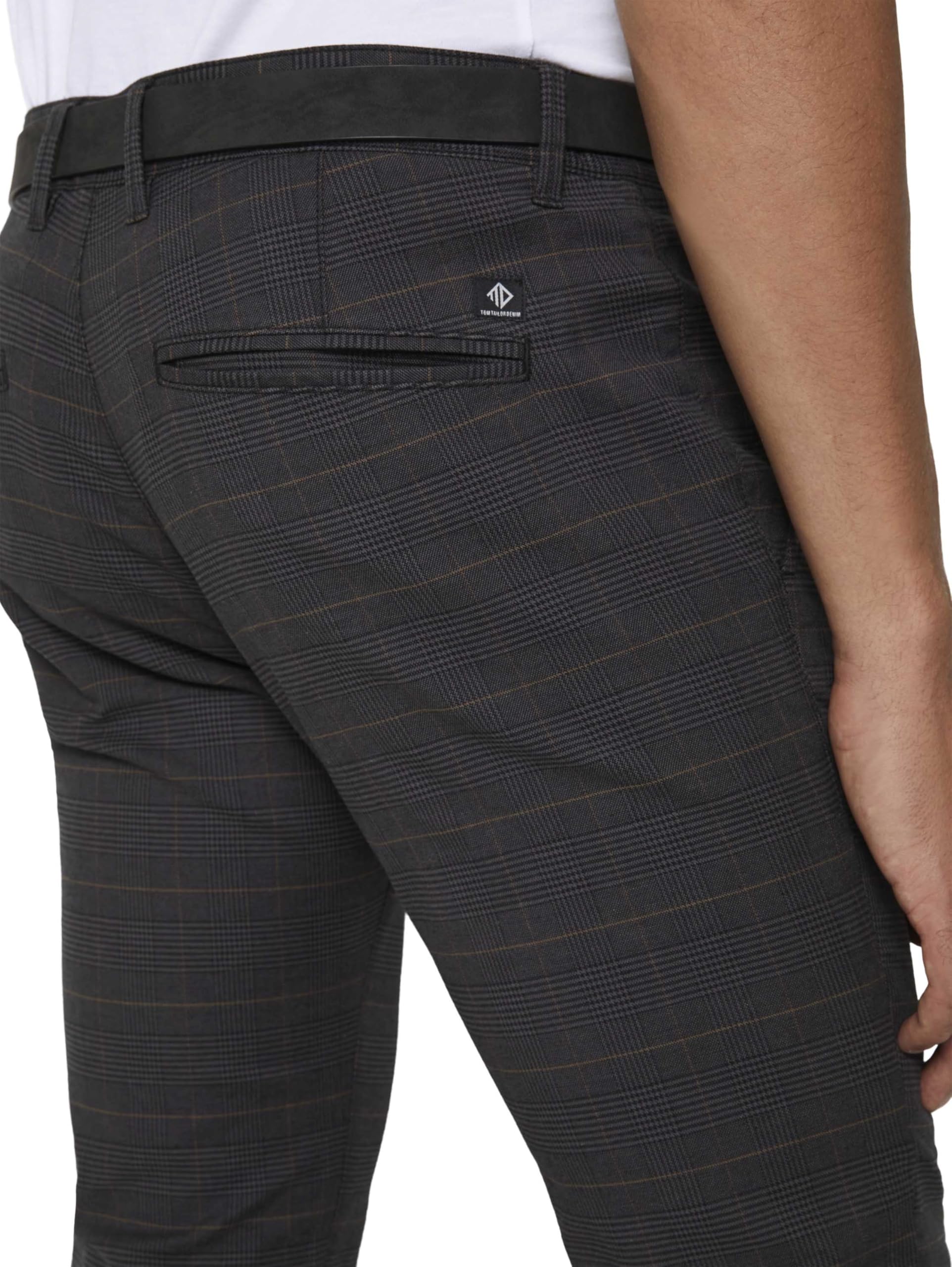 TOM TAILOR Denim 1020451 Proste spodnie chinosy z paskiem Mężczyźni