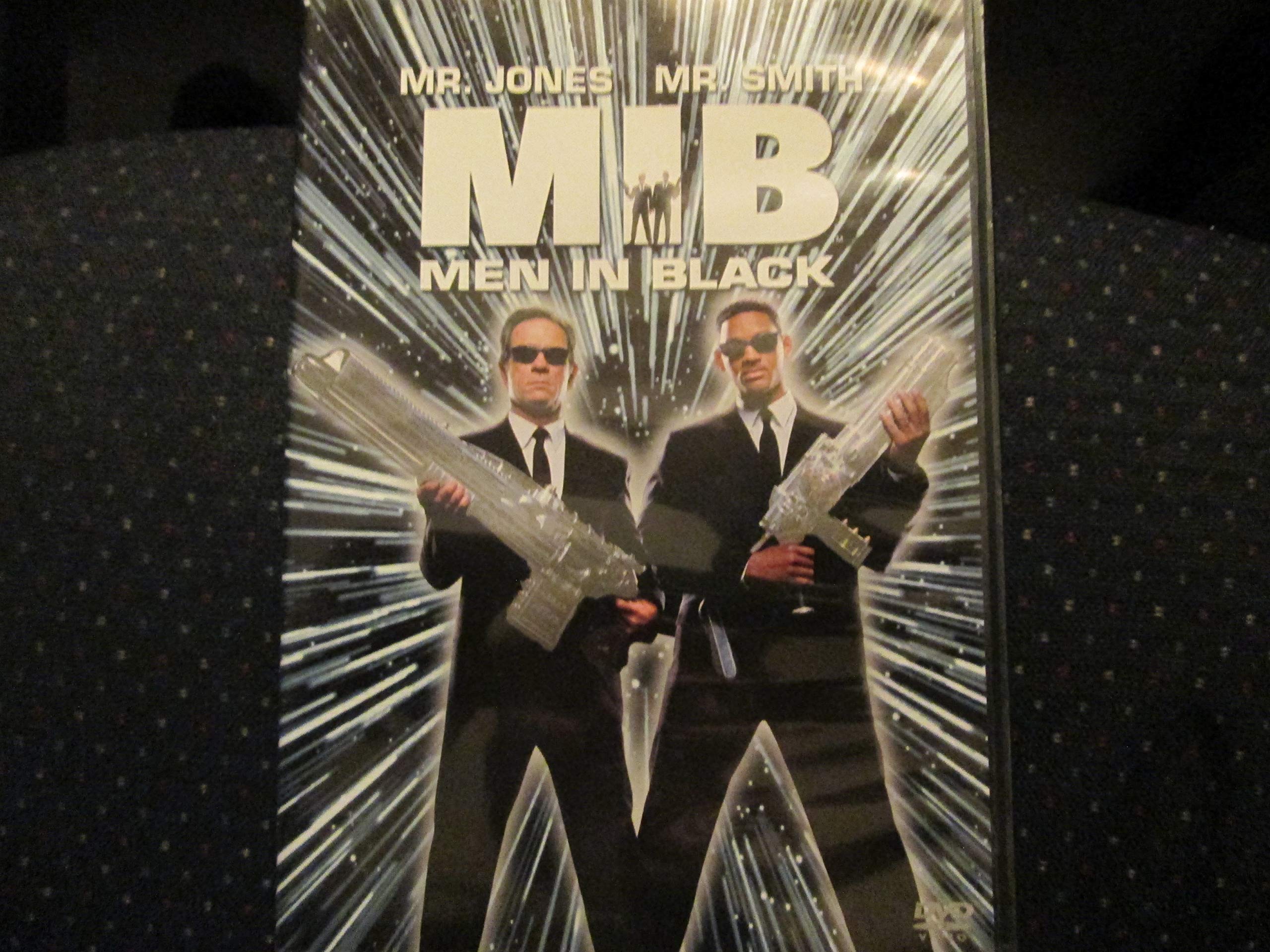 メイキング・オブ・メン・イン・ブラック MEN IN BLACK [1997] - Official Trailer (HD) - YouTube