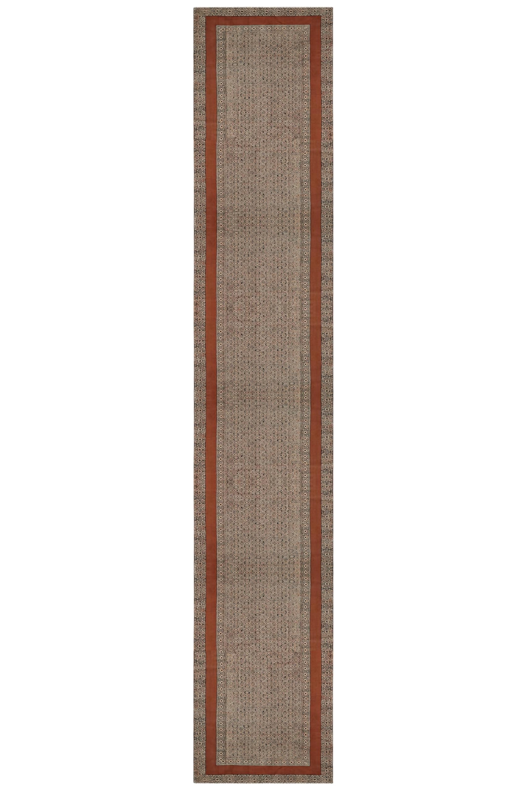 Tapis de couloir bohème marron pour créer une entrée chaleureuse et accueillante