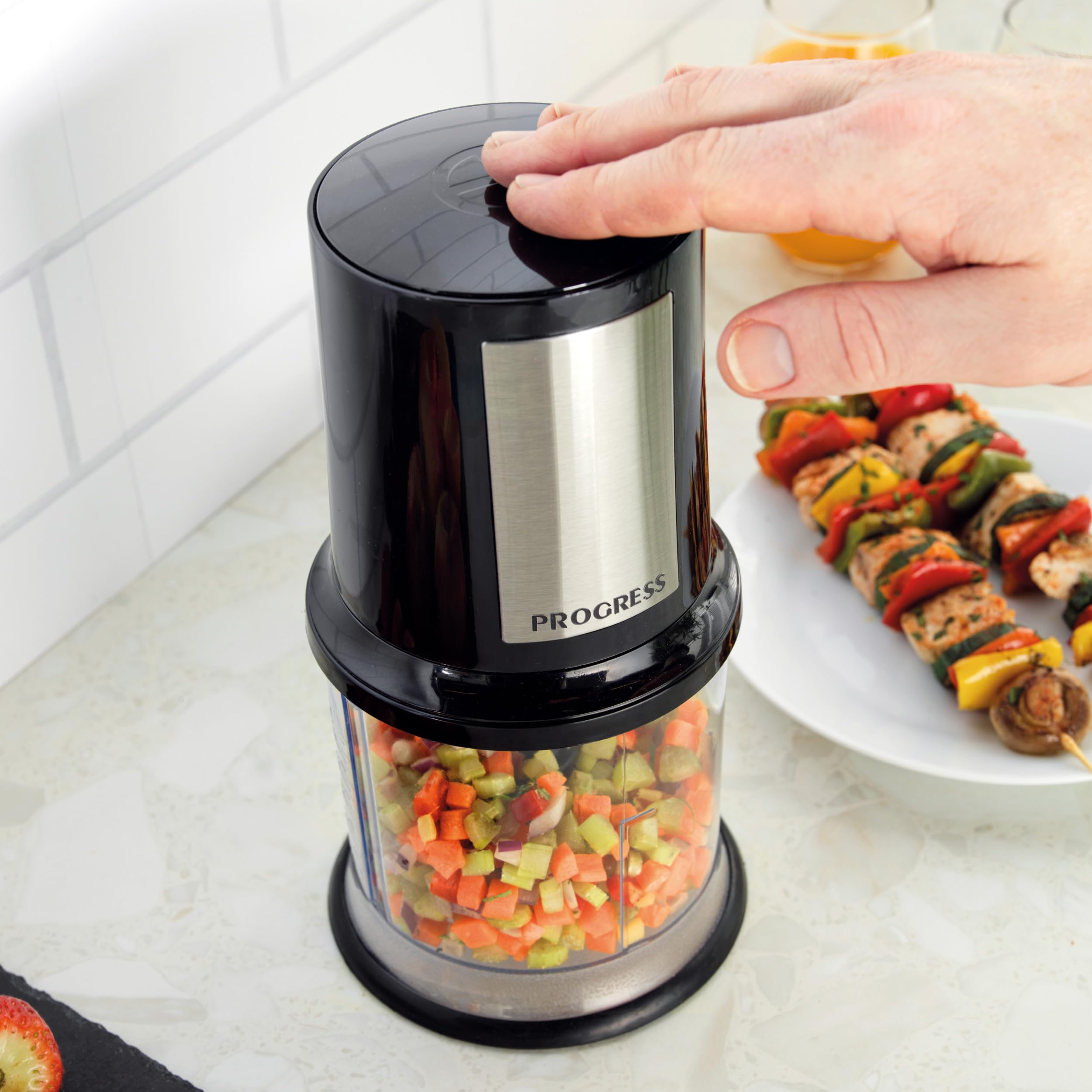 Progress EK5879P Tritatutto elettrico – Robot da cucina compatto, ciotola per tritare da 500 ml, tritaverdure multifunzione, doppia lama staccabile in acciaio inossidabile, funzionamento one-touch
