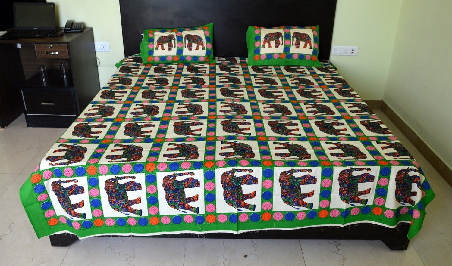 Gemsandcraft Traditional Double Bed Sheet, Indian