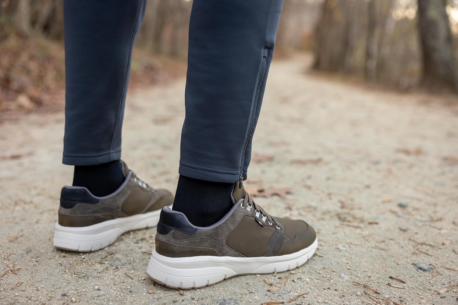 Dr. Scholl's Men's Athletic & Work Compression Over The Calf Socks-1 & 3 Pair Packs-Fatigue Relief 7-12 Black (1 Pair)