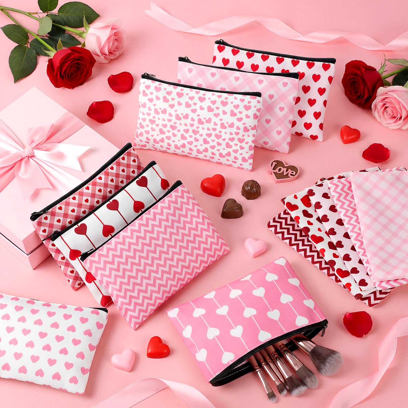 Shinylin 24 Pcs Mother's Day Bulk Spring Party Favors Wildflower Makeup Bags Wildflower Party Decorations Flowers Canvas Cosmetic Bags with Zipper for Travel Toiletry Organizer(Heart)