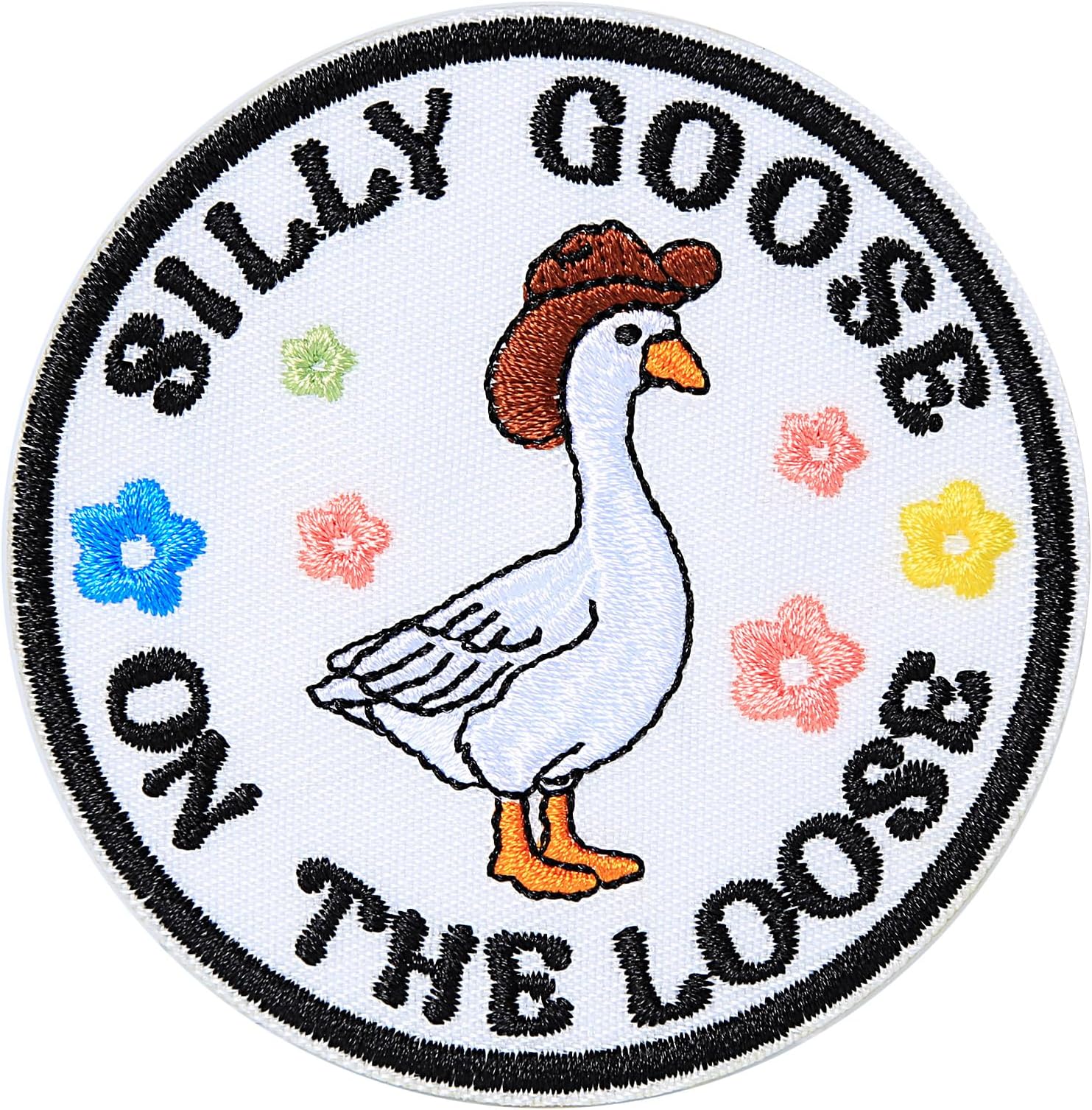 XMJY Funny Goose on the Loose Patch, Embroidered Meme Iron on Patches, Cute Animal Morale Patch for Backpacks, Dog Harnesses, Army Vests, Hats, Helmets, Gym Bags