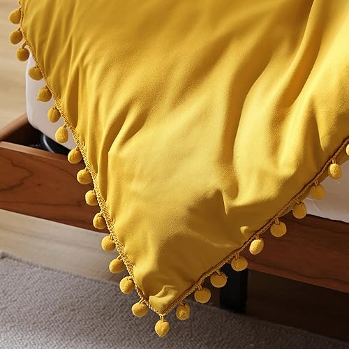 Vista 50 de YIRDDEO Juego de edredón tamaño King – Edredón tamaño King con flecos de bolas, juego de ropa de cama suave para todas las estaciones – 3 piezas, 1