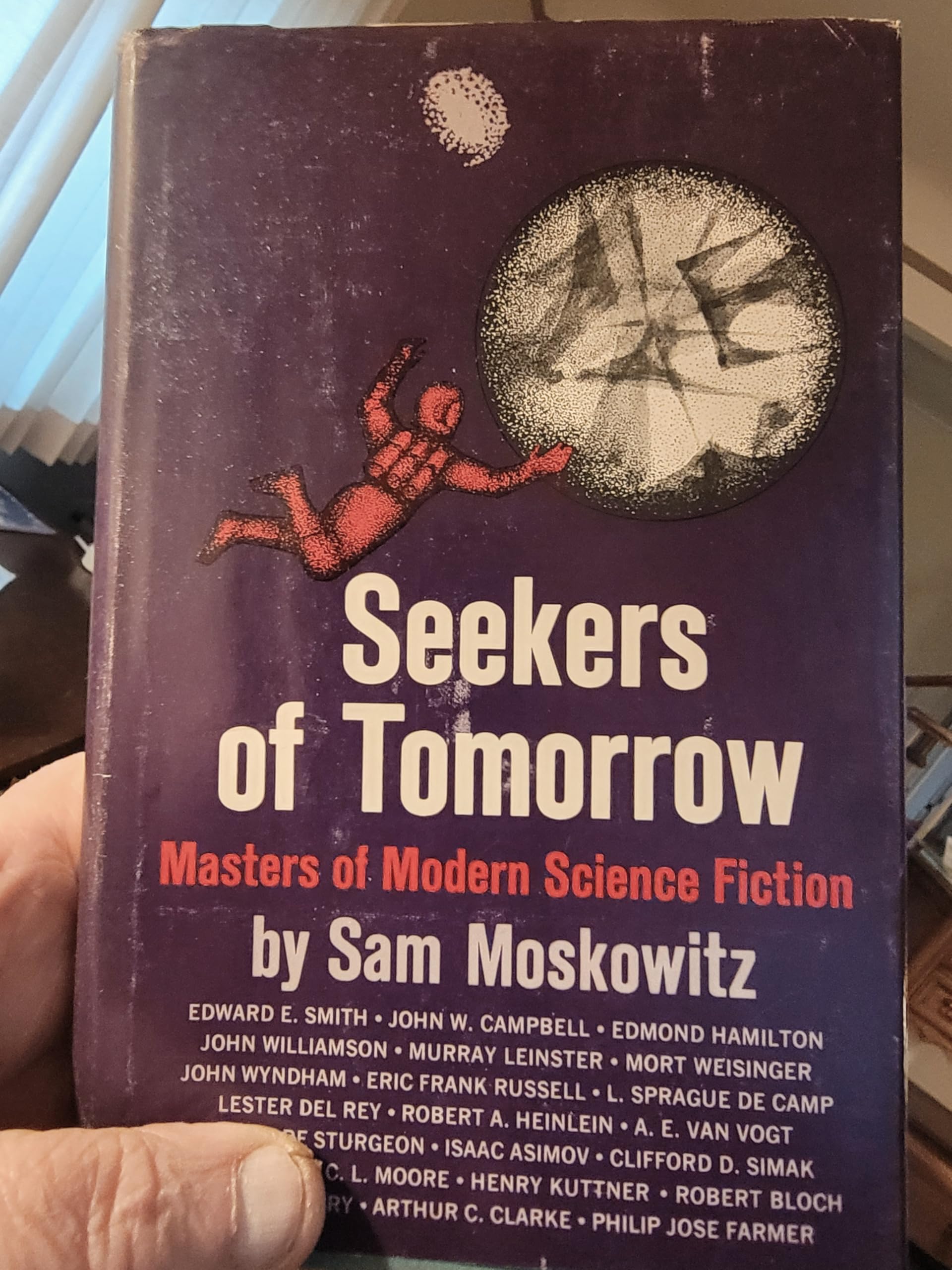 Buy Seekers of Tomorrow: Masters of Modern Science Fiction — BookShops.in