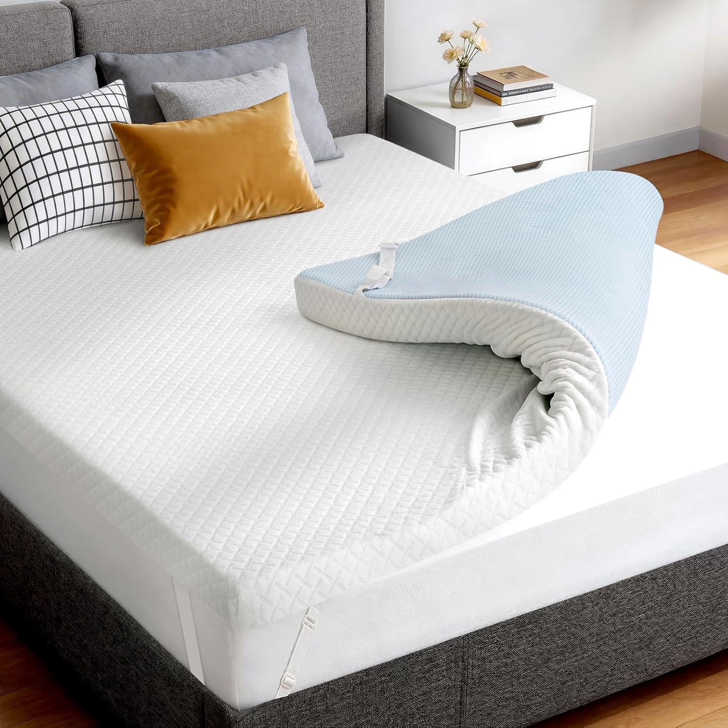 Memory Foam Mattress Topper Queen, 3 Inch Ventilated Cooling Gel Foam with Removable Breathable Cover, Extra Cushioning, Pressure Relief, CertiPUR-US Certified