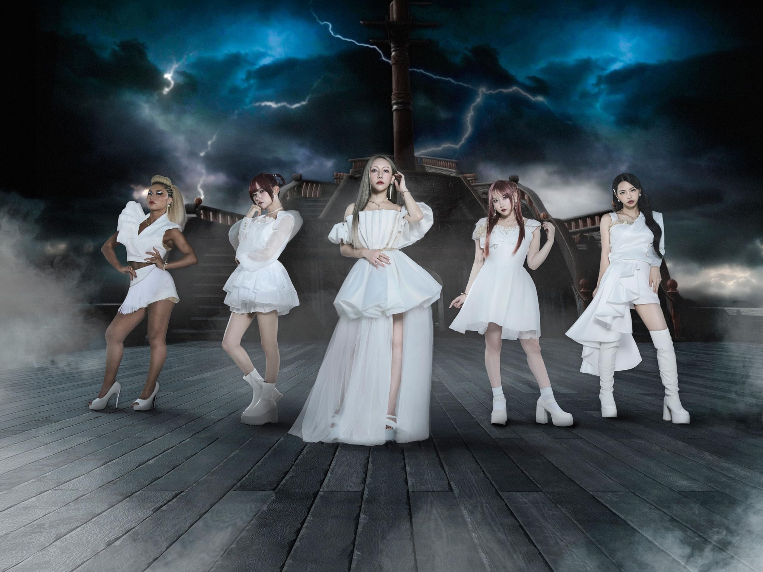 LOVEBITESのCLOCKWORK IMMORTALITYからの楽曲WE THE UNITEDをAmazon LOVEBITESのCLOCKWORK IMMORTALITYからの楽曲WE THE UNITEDをAmazon