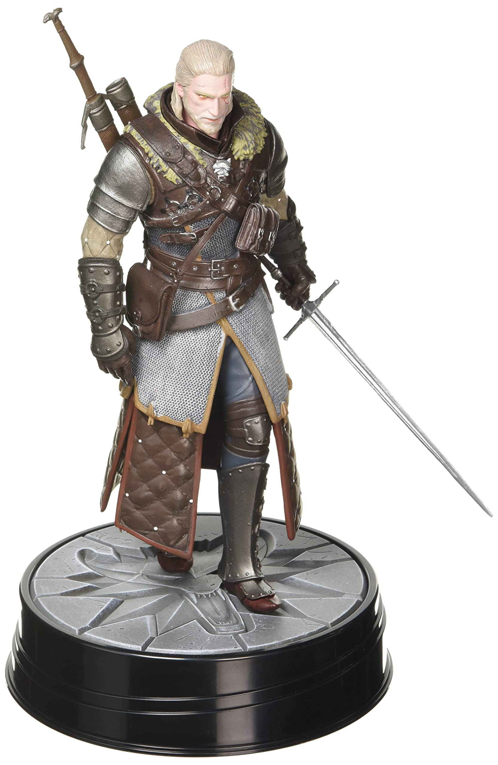 Dark Horse Deluxe The Witcher 3 Wild Hunt Geralt Grandmaster Ursine Figure Buy Online in