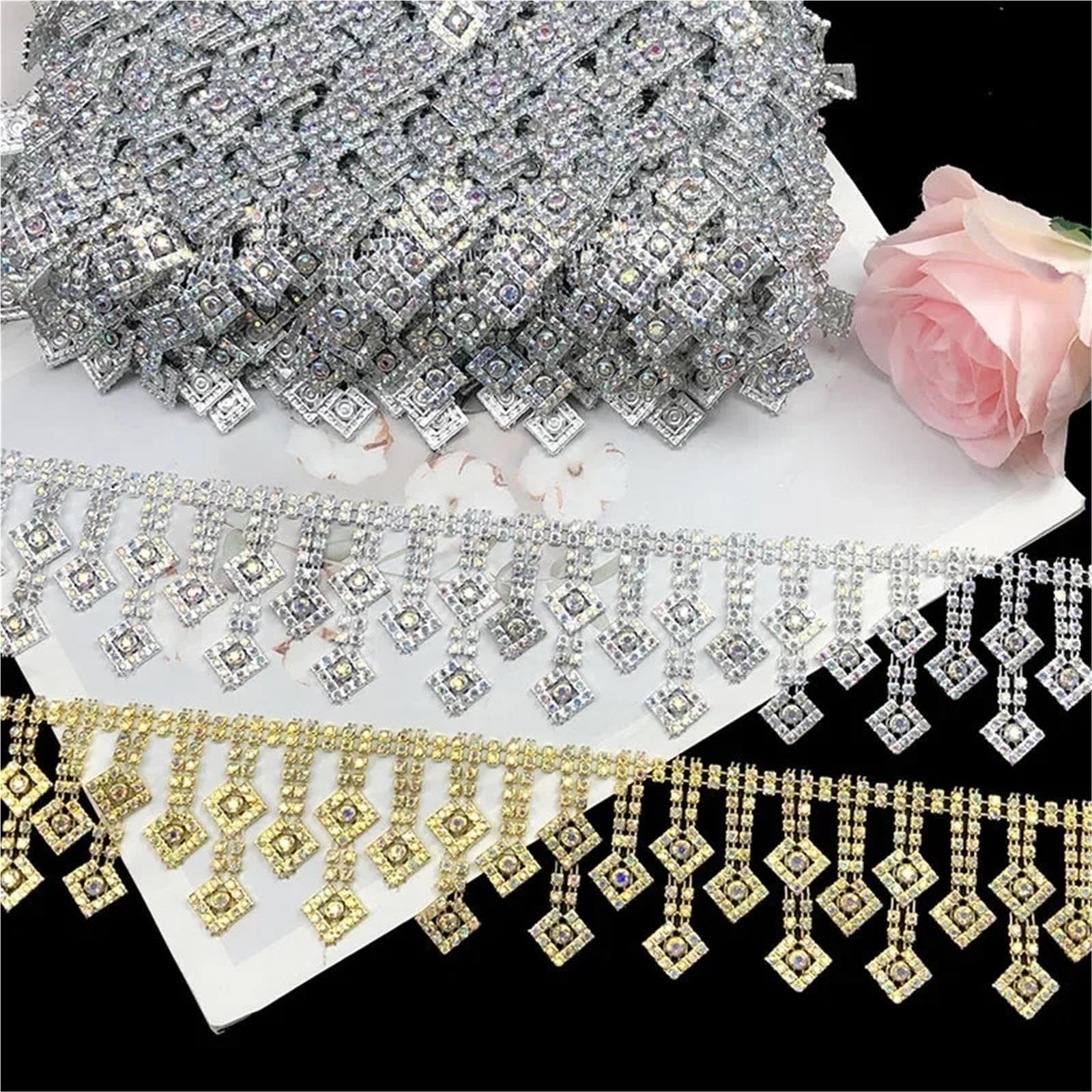 Robe de mariée faite à la main dentelle avec chaîne strass 4,5 m