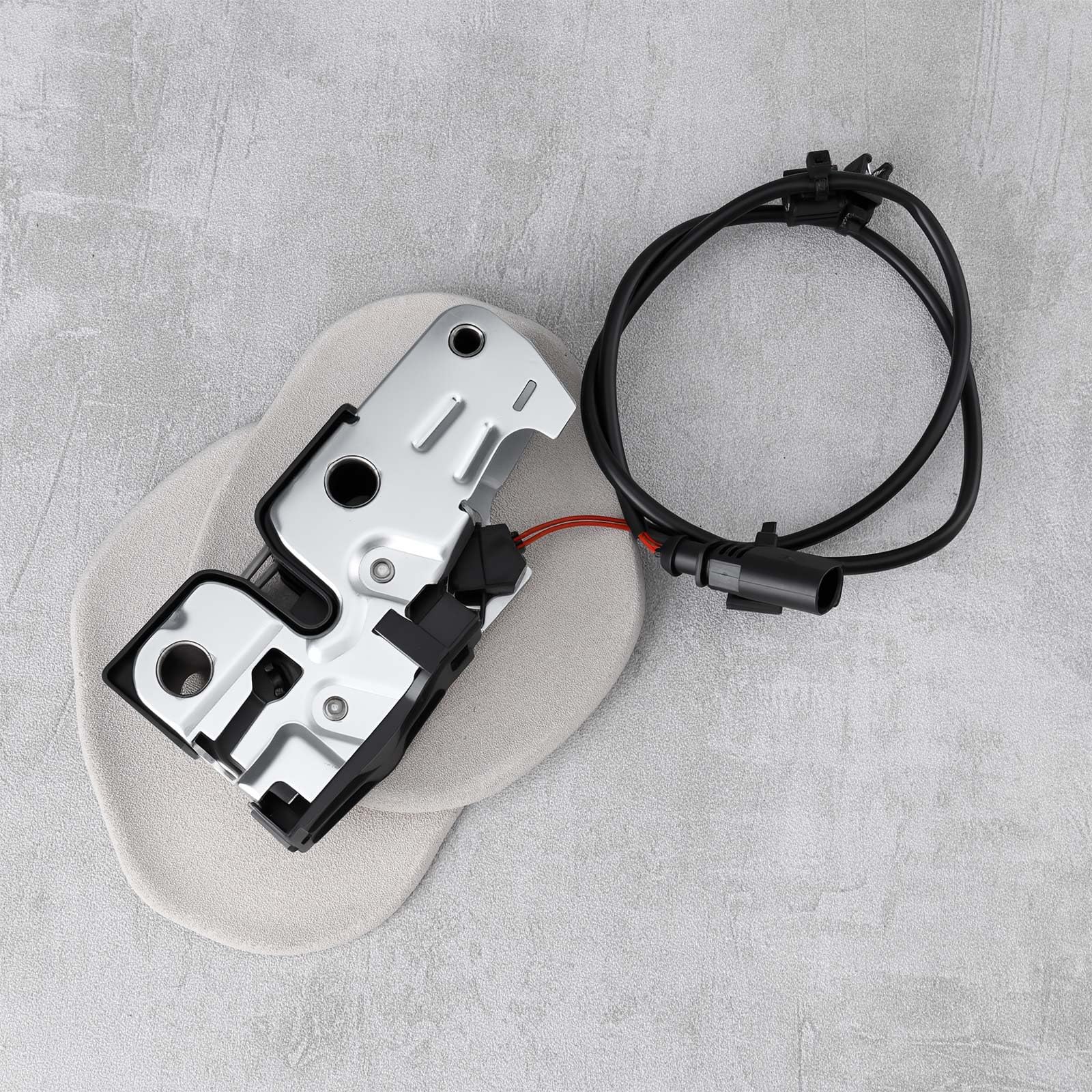 Serrure de Capot 1K1823509E Compatible avec VW Golf Mk5 2003-2009