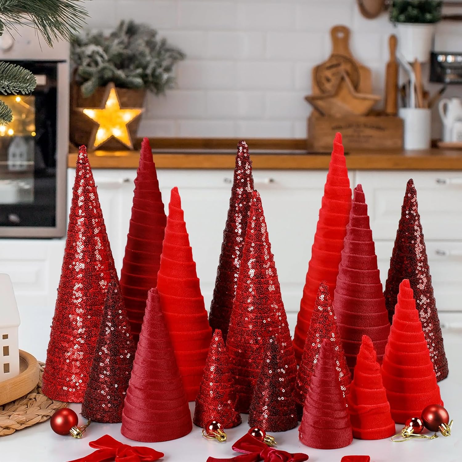 Soulchen 16 Pcs Red Christmas Velvet Trees Set Modern Christmas Velvet Cone Table Tree Centerpiece with Bows Winter Decoration Indoor for Xmas Mantel Entryway Tabletop, 12"/10"/6"/4"