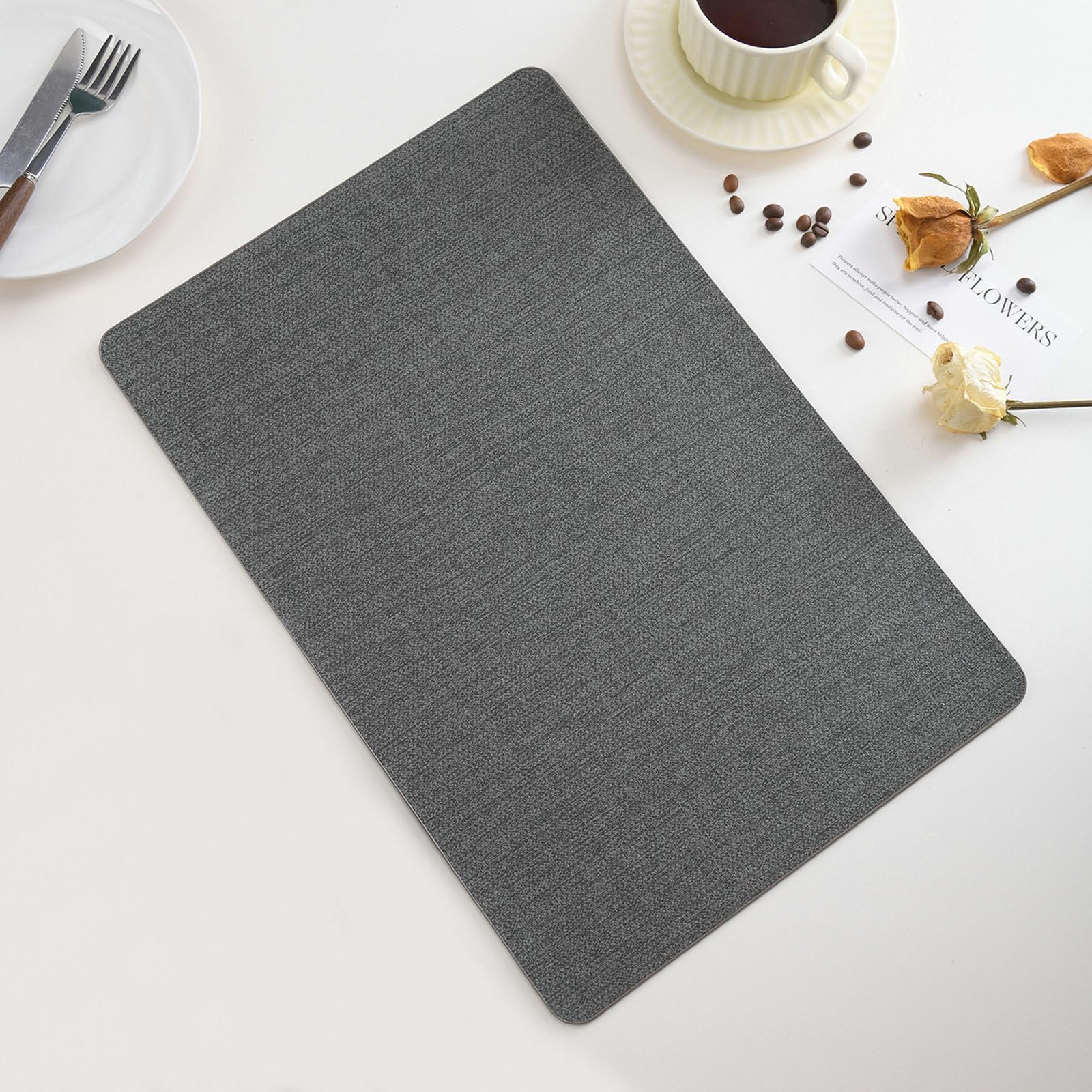 Tovaglietta Cucina Rettangolare, Set di 4 Tovagliette Americane Lavabili Trama Intrecciata Tinta Unita Tovagliette Pelle Antiscivolo, Resistente al Calore, Grigio Scuro, 45x30CM