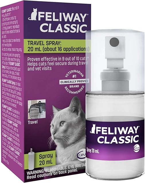FELIWAY Cl FELIWAY Classic 20ml Spray, comforts cats and helps solve behavioural issues in the home and on the move - 20ml