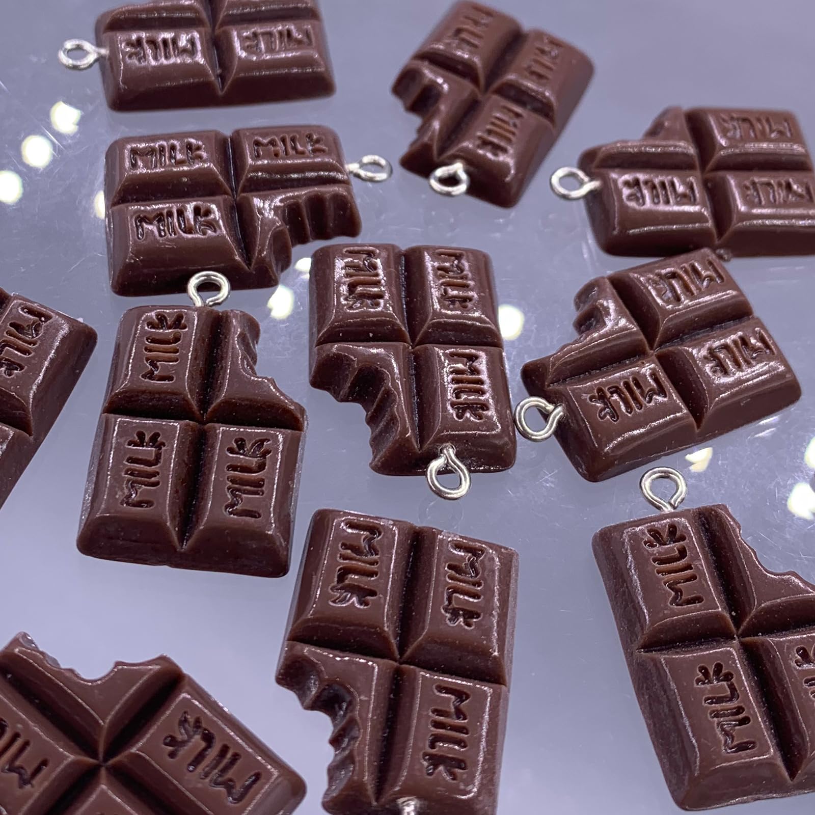 Amazon.co.jp: ファイニエ チャーム チョコ お菓子 食べかけの板チョコ