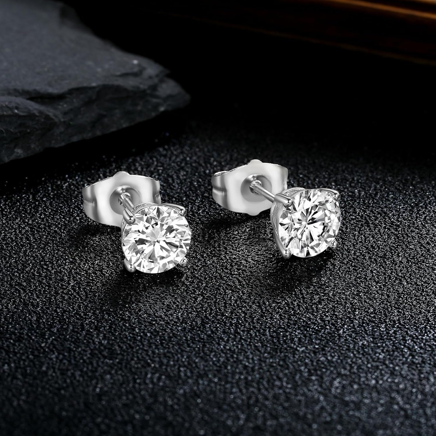 MDFUN 5 Pairs Stud Earrings Sets 3-7MM 18K Gold Plated Round/Cushion/Asscher/Emerald Cut Cubic Zirconia Earring Hypoallergenic Stud Earrings for Women Men - Image 6